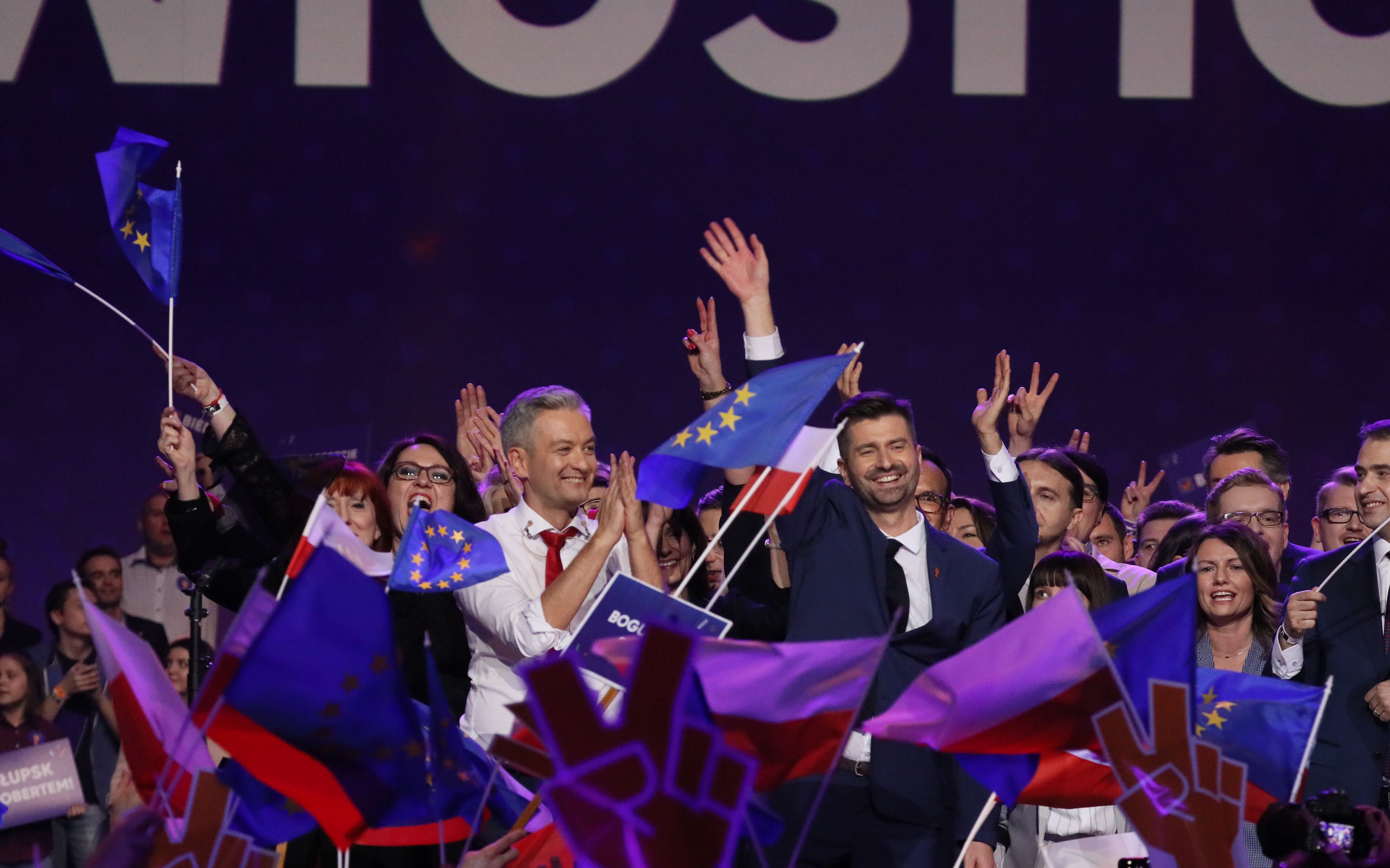 03.02.2019 Warszawa , ulica Lazienkowska . Torwar . Robert Biedron (L), Krzysztof Smiszek (C), Krzysztof Gawkowski (P) podczas konwencji inaugurujacej dzialanie partii Wiosna .
Fot. Slawomir Kaminski / Agencja Gazeta