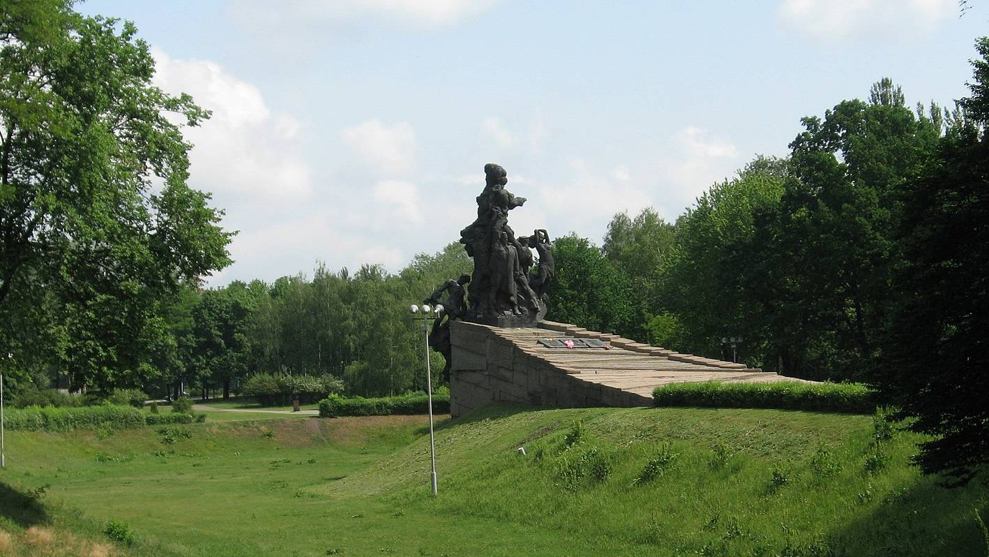 Pomnik w Babim Jarze