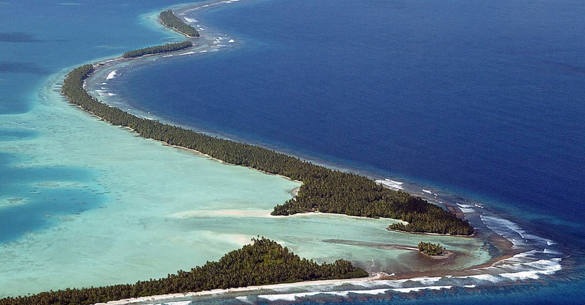 Wizy dla obywateli tonącego kraju. Umowa między Australią a Tuvalu. Traktat Unii Falepili