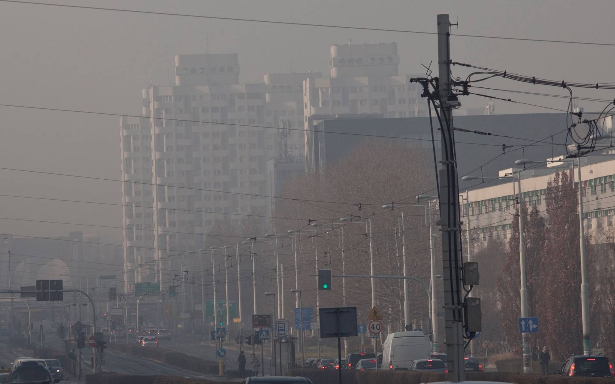 Grafika do artykułu To jeden z najgorszych dni tej zimy. Polska znów dusi się smogiem. Przypominamy, dlaczego