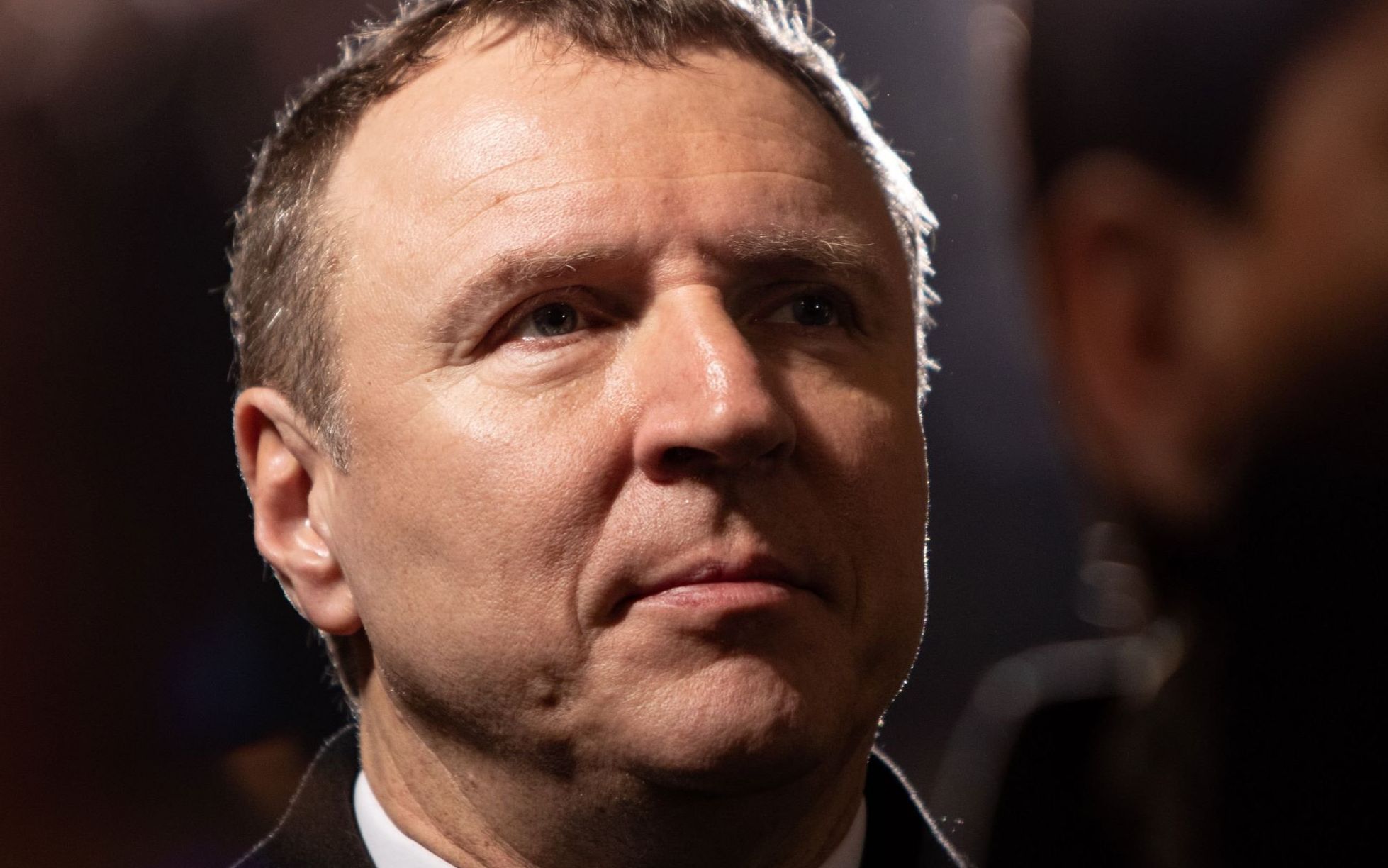 Grafika do artykułu Mój pedofil jest gorszy niż twój. Jak film Latkowskiego odwraca uwagę od Kościoła
