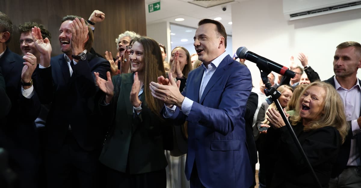 Wybory w Krakowie. W drugiej turze Gibała kontra Piątkowska