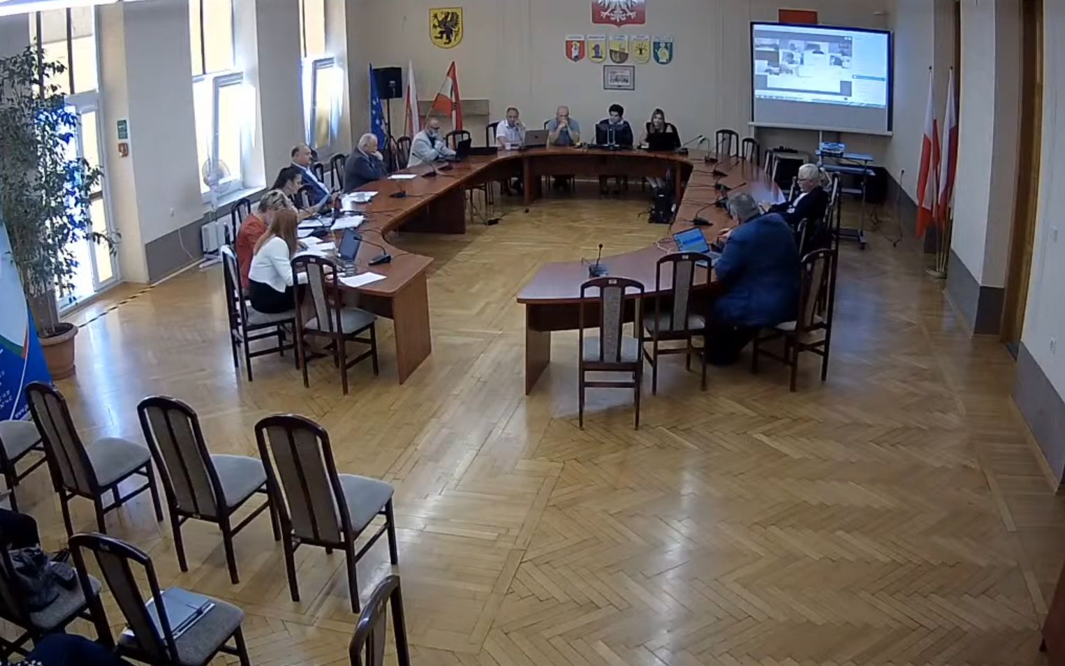 Grafika do artykułu Pierwszy samorząd odwołuje homofobiczną uchwałę! Powiat sztumski wolny od "Karty" Ordo Iuris