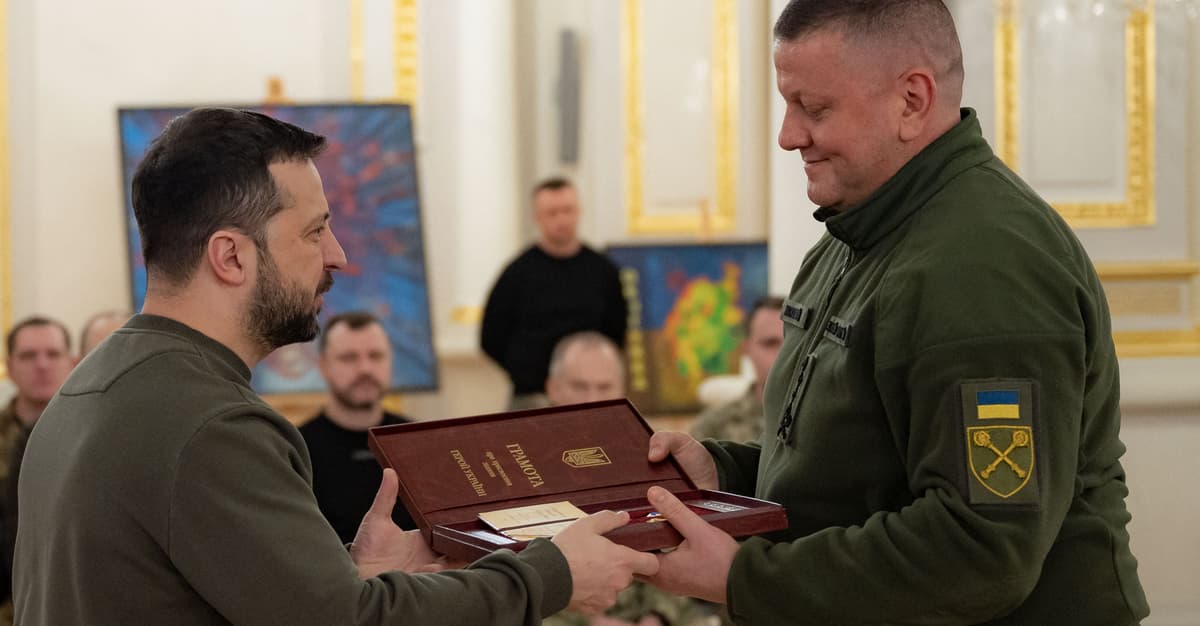 Generał chce rzucić rękawice Zełenskiemu. Zapowiada start w wyborach