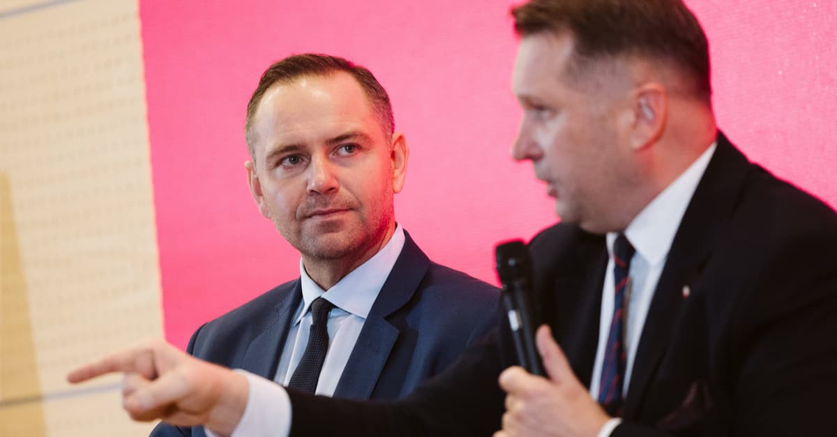 GOWORIT CZARNEK: Ukraina sama sobie winna, a Zełenski jest słaby. Wszystko załatwi Trump z Putinem