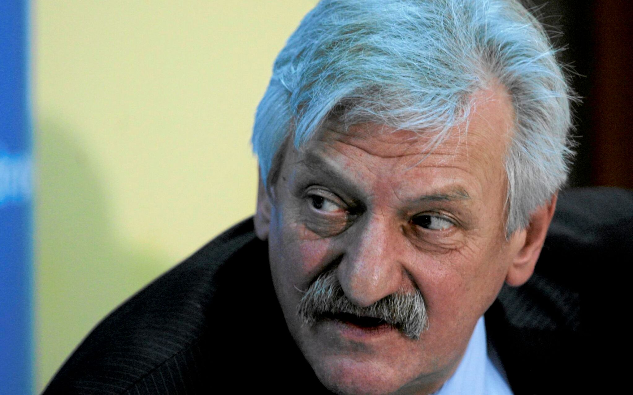 17.11.2009 WARSZAWA , MINISTERSTWO ZDROWIA , KRAJOWY KONSULTANT DS. CHOROB ZAKAZNYCH   ANDRZEJ HORBAN PODCZAS KONFERENCJI PRASOWEJ PO POSIEDZENIU KRAJOWEGO KOMITETU DS. PANDEMII GRYPY .
FOT. WOJCIECH OLKUSNIK / AGENCJA GAZETA