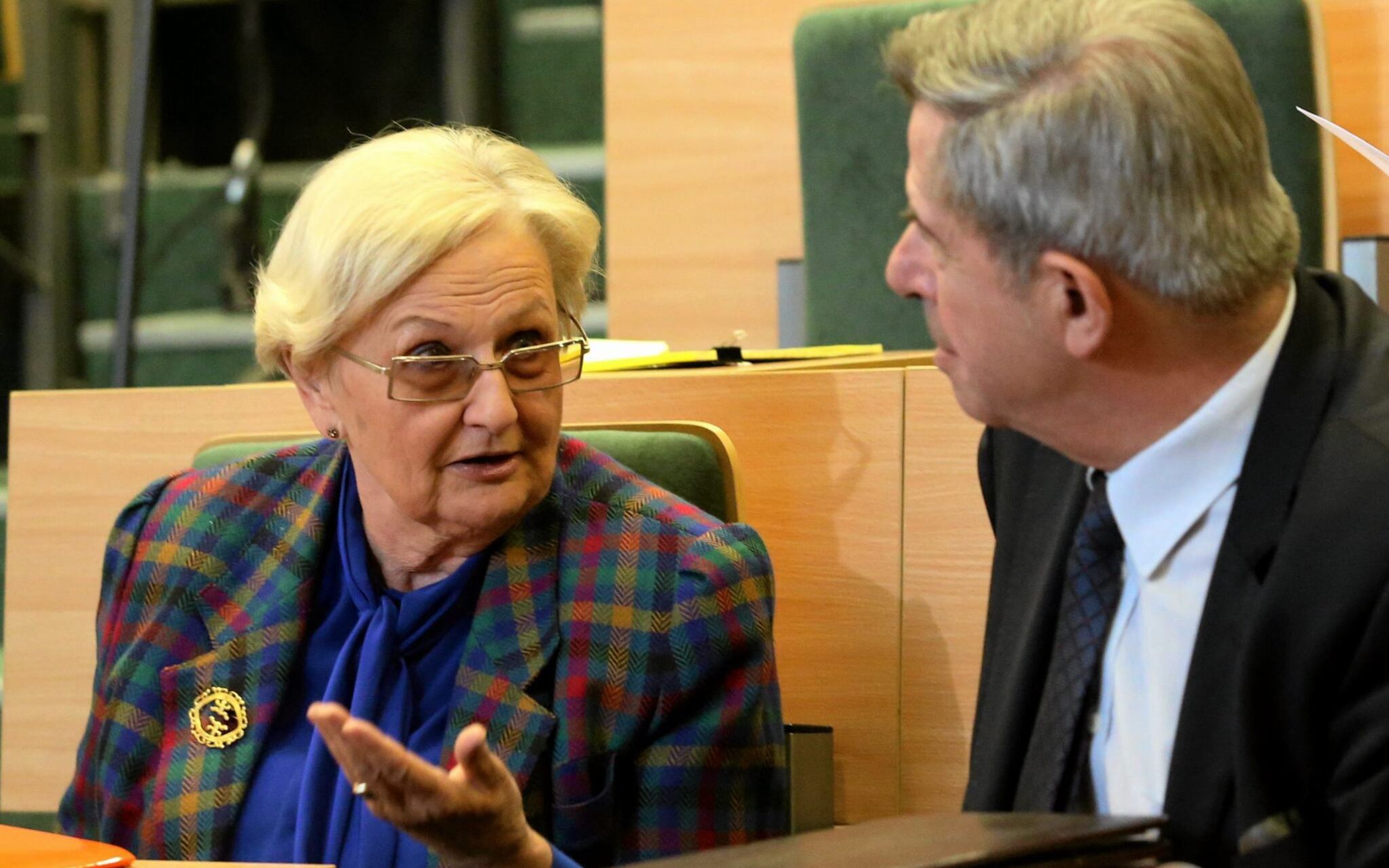 24.11.2015 Warszawa , siedziba KRS . Prof. Ewa Letowska (l) i prof. Andrzej Zoll (p) podczas konferencji " Niezaleznosc sadownictwa gwarancja praw i wolnosci jednostki " .
Fot. Kuba Atys / Agencja Gazeta