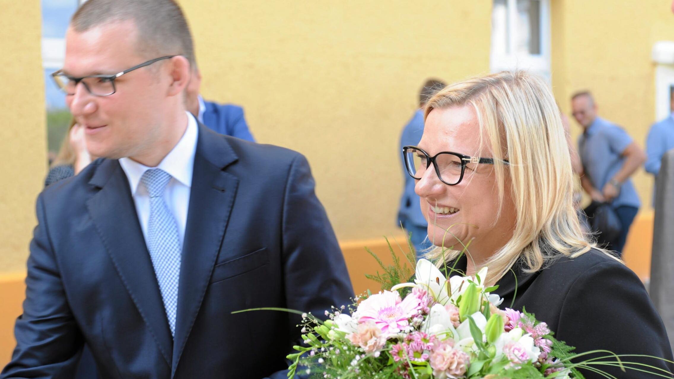 19.06.2017 Szczecin , Szpital Rehabilitacyjny . Od lewej : sekretarz stanu Pawel Szefernaker i szef kancelarii PRM Beata Kempa . Uroczyste otwarcie szpitala im. Sw. Karola Boromeusza
Fot. Krzysztof Hadrian / Agencja Gazeta