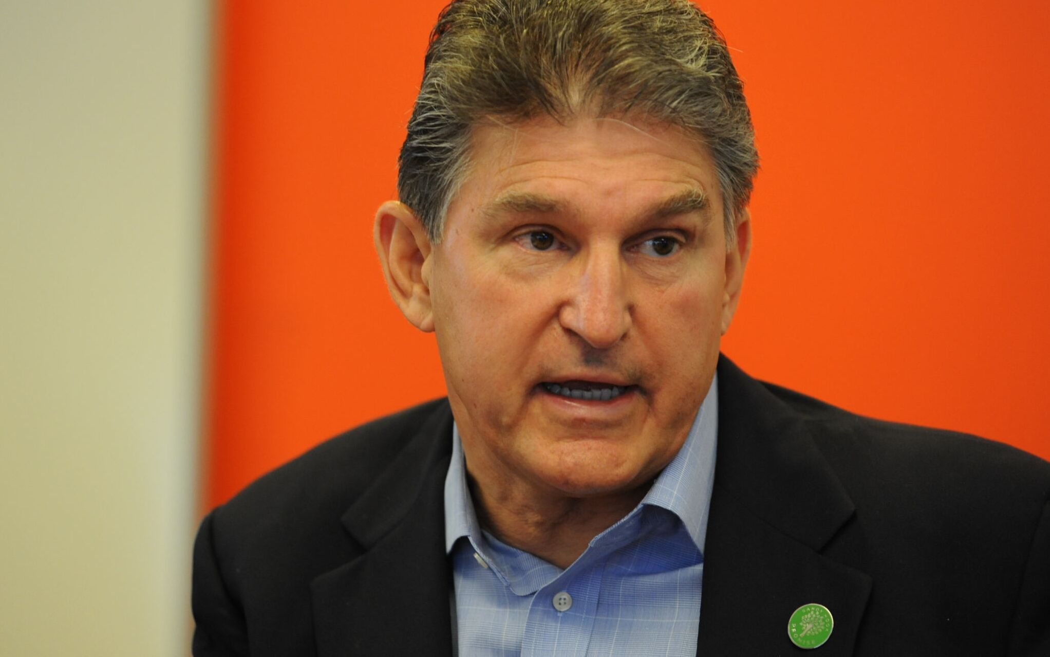 Grafika do artykułu Czy senator Joe Manchin pogrąży Demokratów i prezydenta Bidena?
