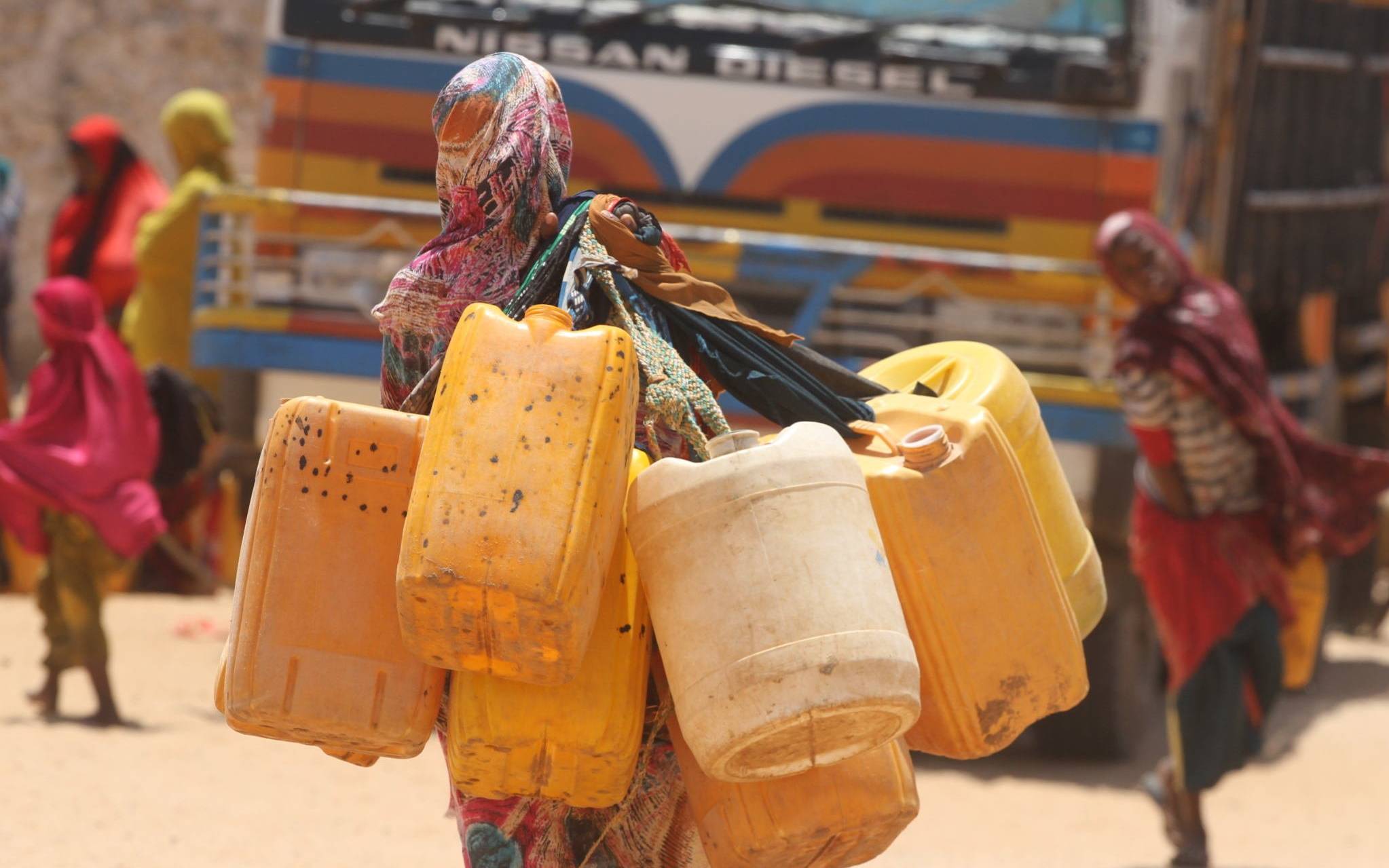 Grafika do artykułu Somalijczycy nie lubią narzekać, ale pandemia to kryzys w kryzysie. Zagrożone są miliony uchodźców