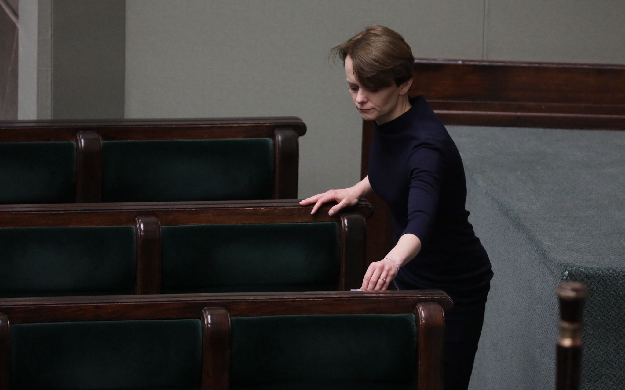 06.04.2020 Warszawa . Sejm . Minister przedsiebiorczosci Jadwiga Emilewicz podczas trzeciego dnia 9. posiedzenia Sejmu IX Kadencji ( w czasie pandemii ) . Premier rzadu PiS przedstawil najnowsze informacje nt. sytuacji epidemiologicznej zwiazanej z rozprzestrzenianiem sie koronawirusa w Polsce . Poslowie maja glosowac nad projektem PiS dot. wyborow korespondencyjnych .
Fot. Slawomir Kaminski / Agencja Gazeta