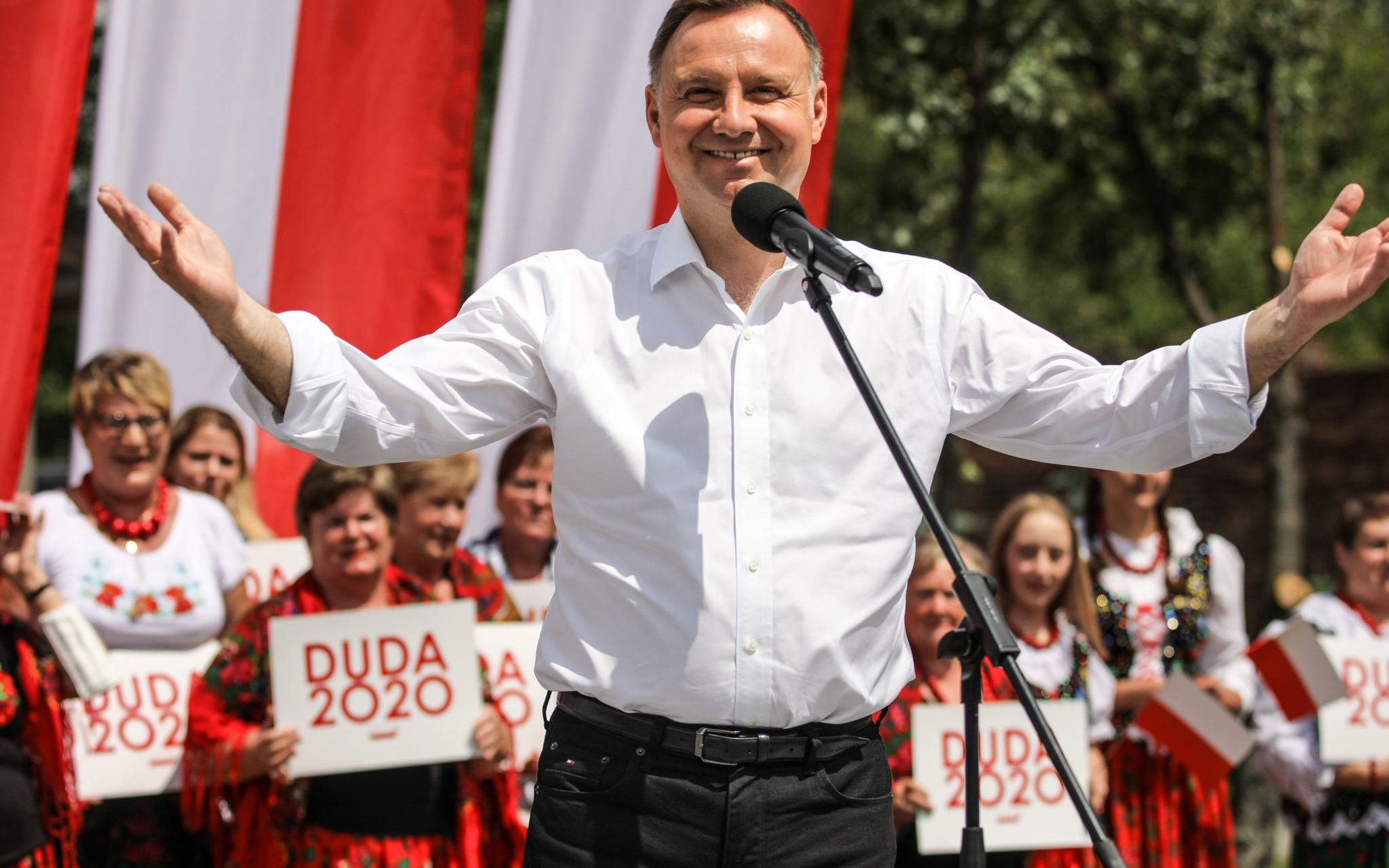 19.06.2020 Jedrzejow . Spotkanie prezydenta RP Andrzeja Dudy z mieszkancami . 
Fot. Wojciech Habdas / Agencja Gazeta