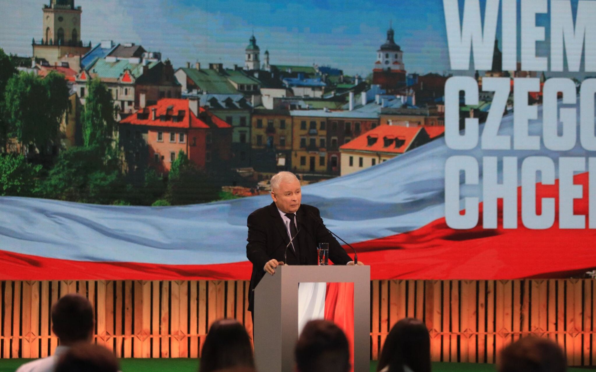 24.06.2020 Lublin . Targi Lubelskie . Prezes Prawa i Sprawiedliwosci Jaroslaw Kaczynski (C) podczas Konwencji Forum Mlodych Prawa i Sprawiedliwosci .
Fot. Jakub Orzechowski / Agencja Gazeta