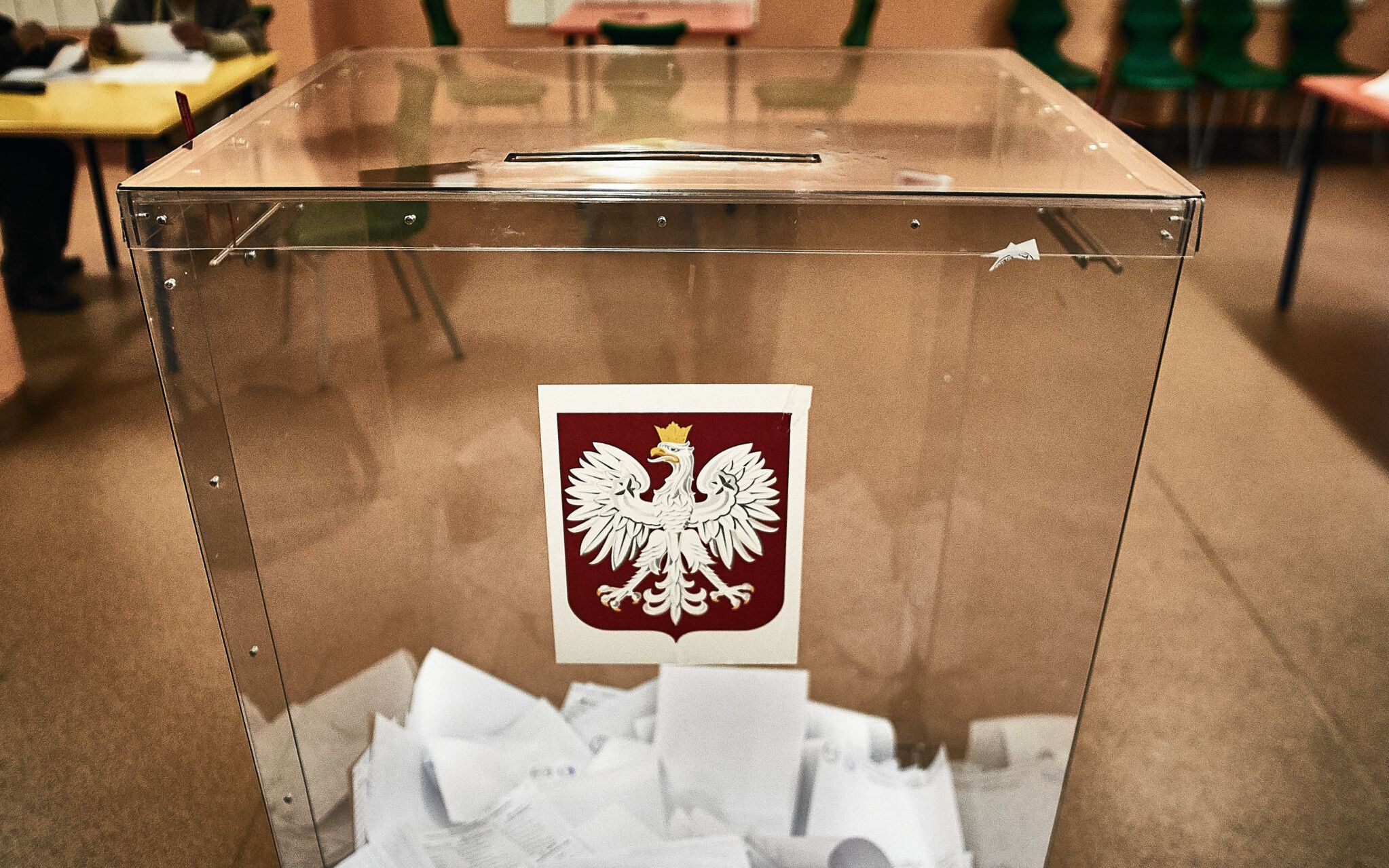 13.10.2019 Lodz , Obwodowa Komisja Wyborcza nr 212 przy ul. Jaracza . Glosowanie w wyborach parlamentarnych 2019 .
Fot . Tomasz Stanczak / Agencja Gazeta