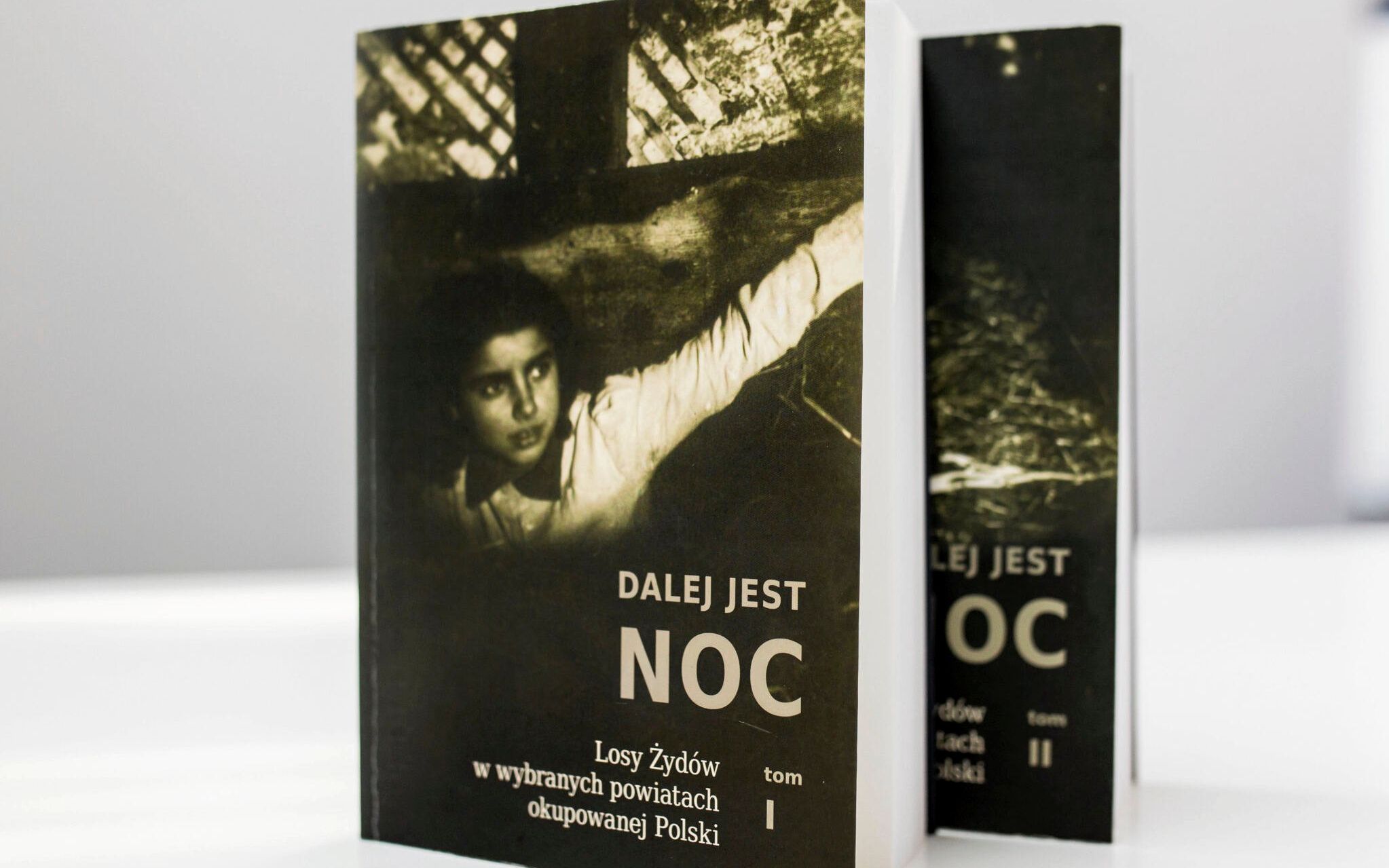 24.05.2018  Krakow . DALEJ JEST NOC . Losy Zydow w wybranych powiatach okupowanej Polski
red . Barbara Engelking , Jan Grabowski
Barbara Engelking , Tomasz Frydel , Jan Grabowski , Dariusz Libionka , Dagmara Swaltek-Niewinska , Karolina Panz , Alina Skibinska , Jean-Charles Szurek , Anna Zapalec   
Fot. Jakub Wlodek / Agencja Gazeta