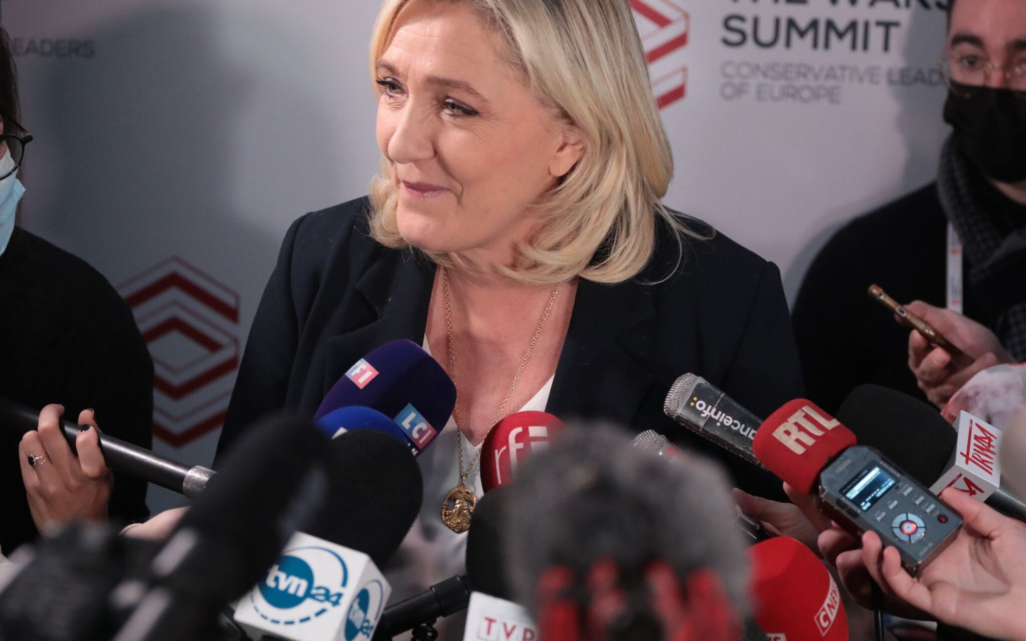 04.12.2021 Warszawa , ul Belwederska . Hotel Regent . Przewodniczaca Frontu Narodowego Francji Marine Le Pen podczas spotkania szefow europejskich partii prawicowych zorganizowane przez PiS .
Fot. Slawomir Kaminski / Agencja Wyborcza.pl