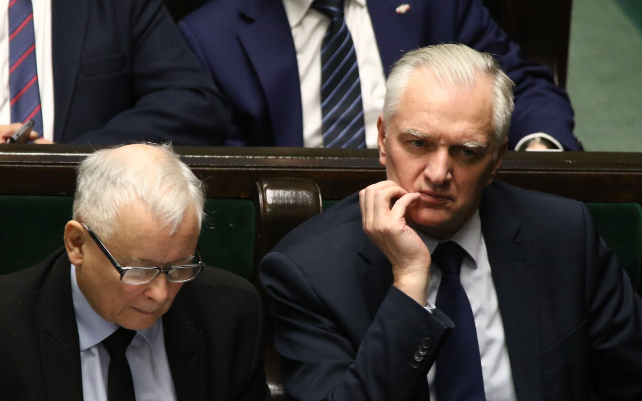 09.11.2017 Warszawa ,  Sejm . Prezes PiS Jaroslaw Kaczynski i minister nauki Jaroslaw Gowin podczas bloku glosowan .
Fot. Slawomir Kaminski / Agencja Wyborcza.pl