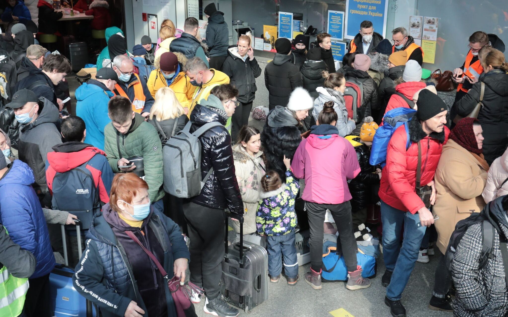 06.03.2022 Warszawa , Dworzec Zachodni . Uchodzcy z Ukrainy w 11 dniu agresji Rosji na ich kraj .
Fot. Slawomir Kaminski / Agencja Wyborcza.pl