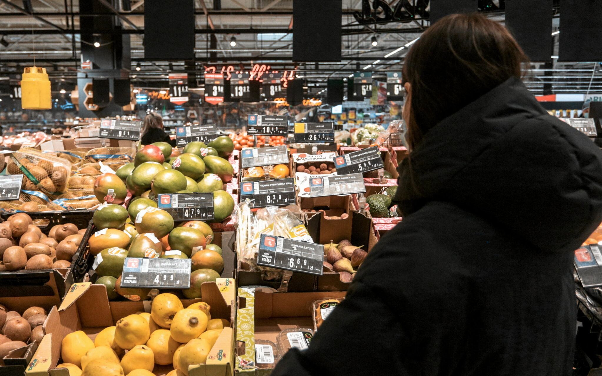 04.02.2022 Warszawa , ulica Glebocka . Sklep sieci Carrefour .
Fot. Adam Stepien / Agencja Wyborcza.pl