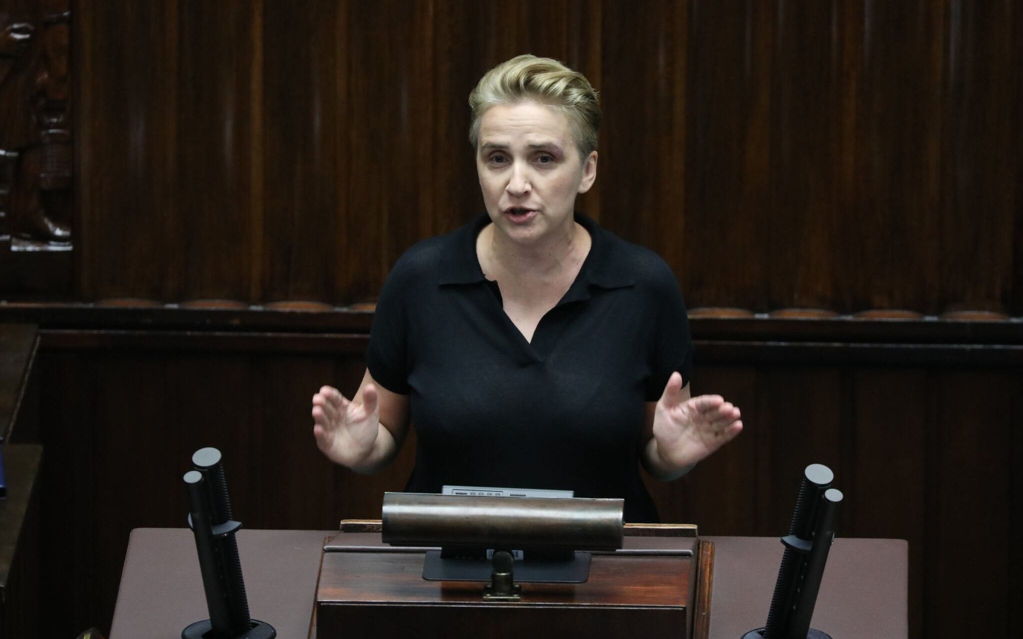24.07.2020 Warszawa , ulica Wiejska . Sejm . 15 . posiedzenie Sejmu IX kadencji . Poslanka Joanna Scheuring - Wielgus podczas wyboru przewodniczacego Panstwowej Komisji do spraw wyjasniania przypadkow czynnosci skierowanych przeciwko wolnosci seksualnej i obyczajnosci wobec maloletniego ponizej lat 15 .
Fot. Slawomir Kaminski / Agencja Wyborcza.pl