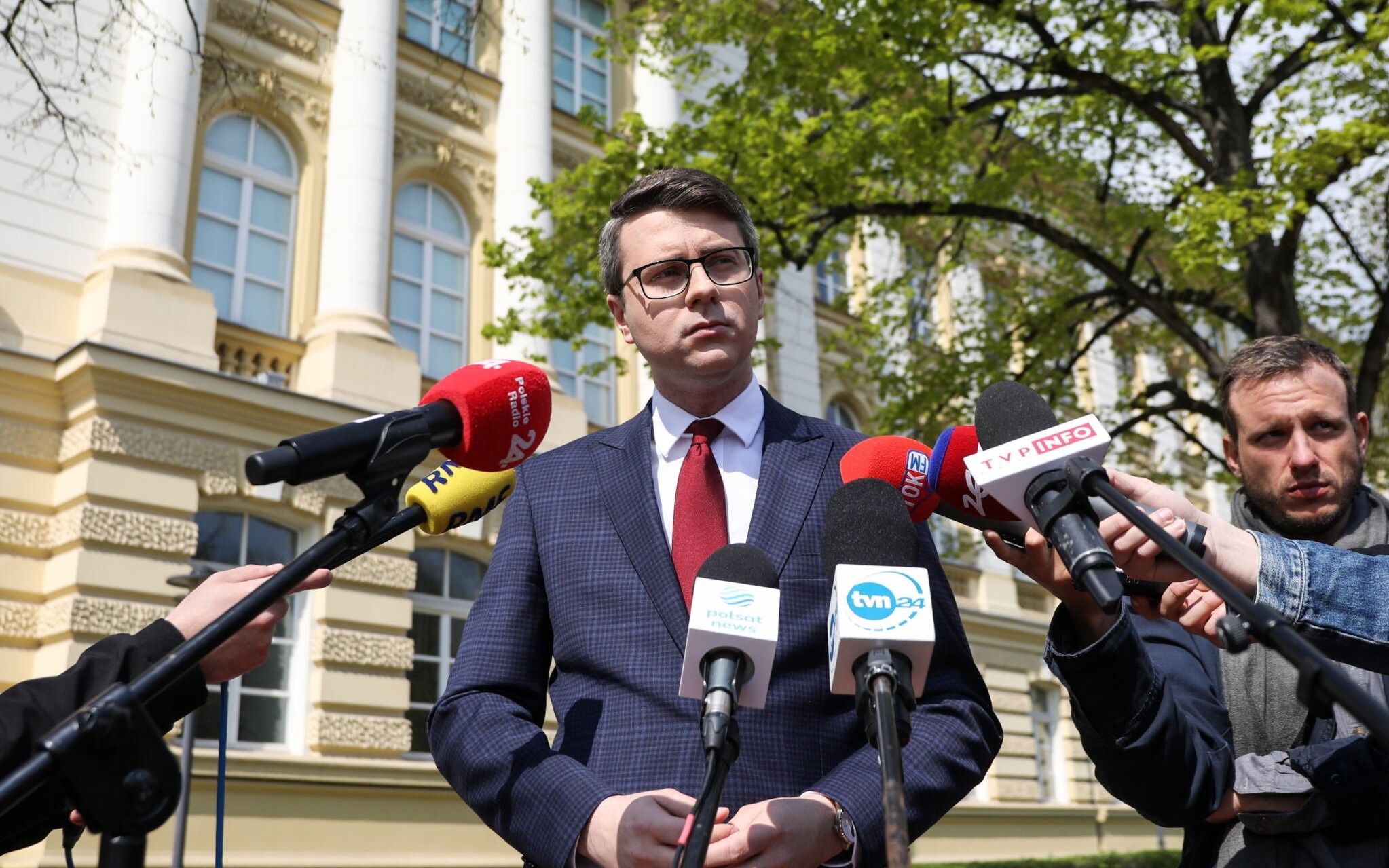 29.04.2022 Warszawa , al. Ujazdowskie 1/3 , Kancelaria Prezesa Rady Ministrow . Rzecznik rzadu Piotr Muller podczas briefingu prasowego .
Fot. Maciek Jazwiecki / Agencja Wyborcza.pl