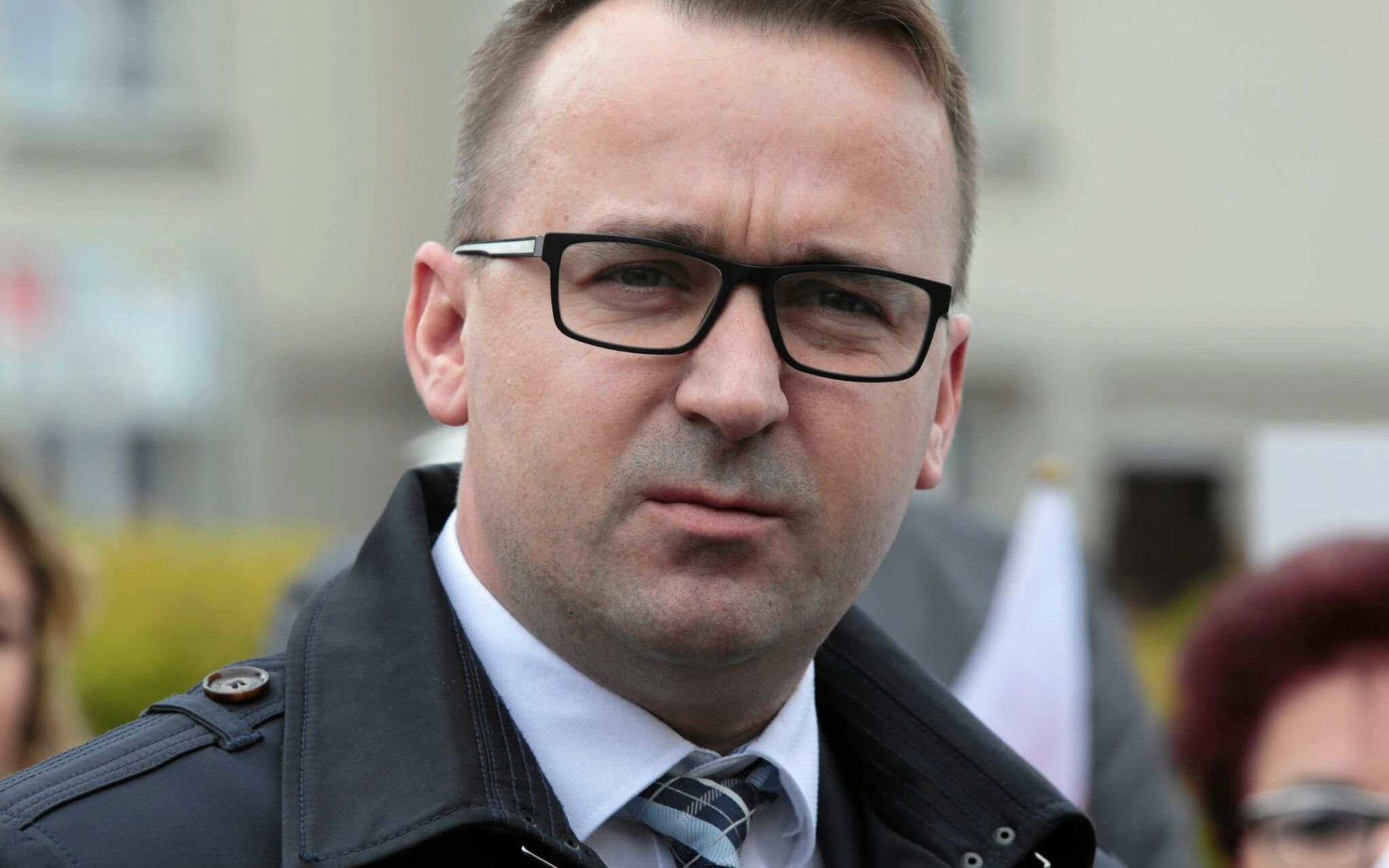 06.05.2019 Kielce , Plac Artystow . Posel PiS , kandydat do Parlamentu Europejskiego Michal Cieslak podczas konferencji prasowej .
Fot. Pawel Malecki / Agencja Wyborcza.pl