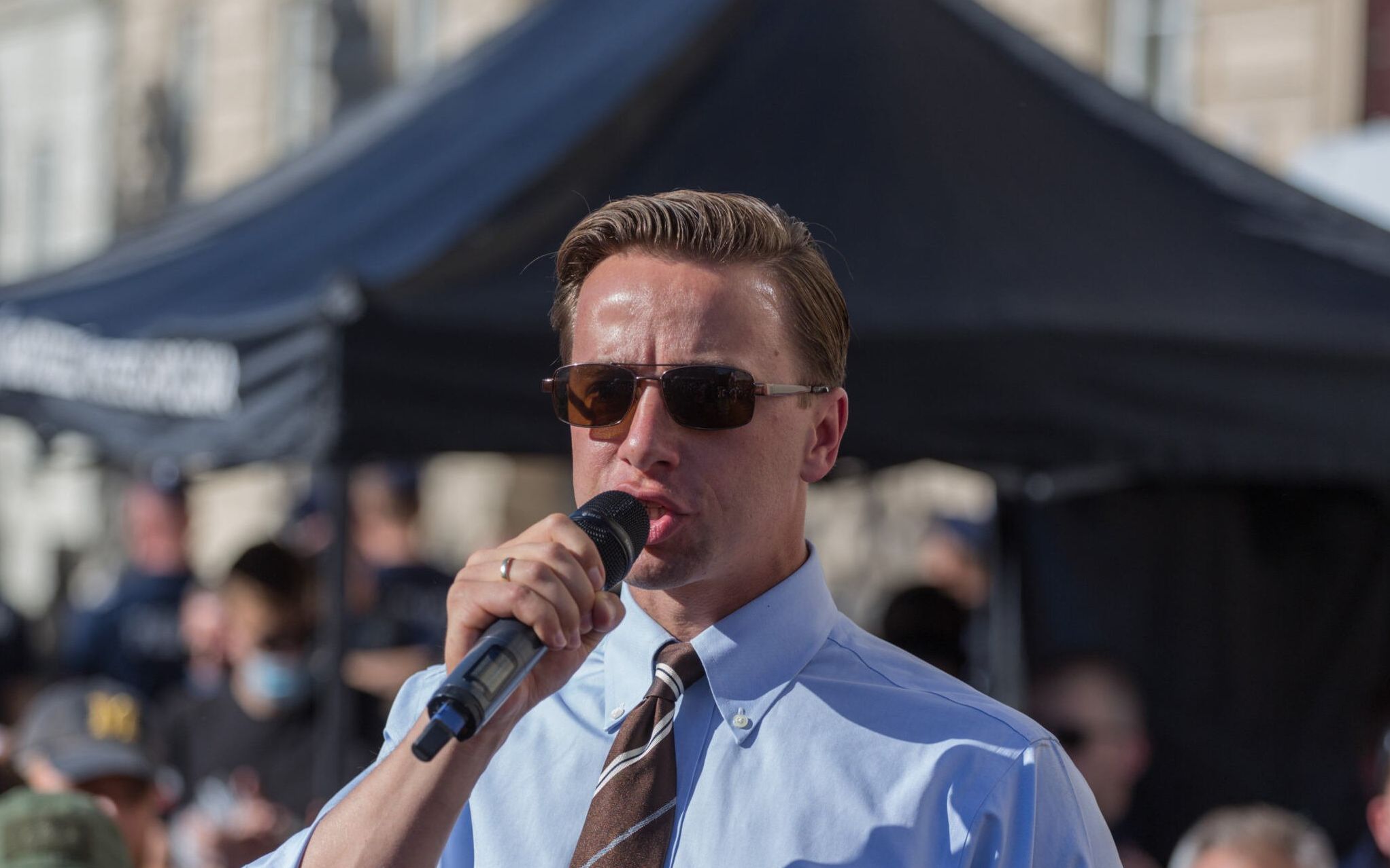 16.08.2020 Warszawa . Marcin Bosak podczas manifestacji nacjonalistow Stop agresji LGBT .
Fot. Adam Stepien / Agencja Gazeta