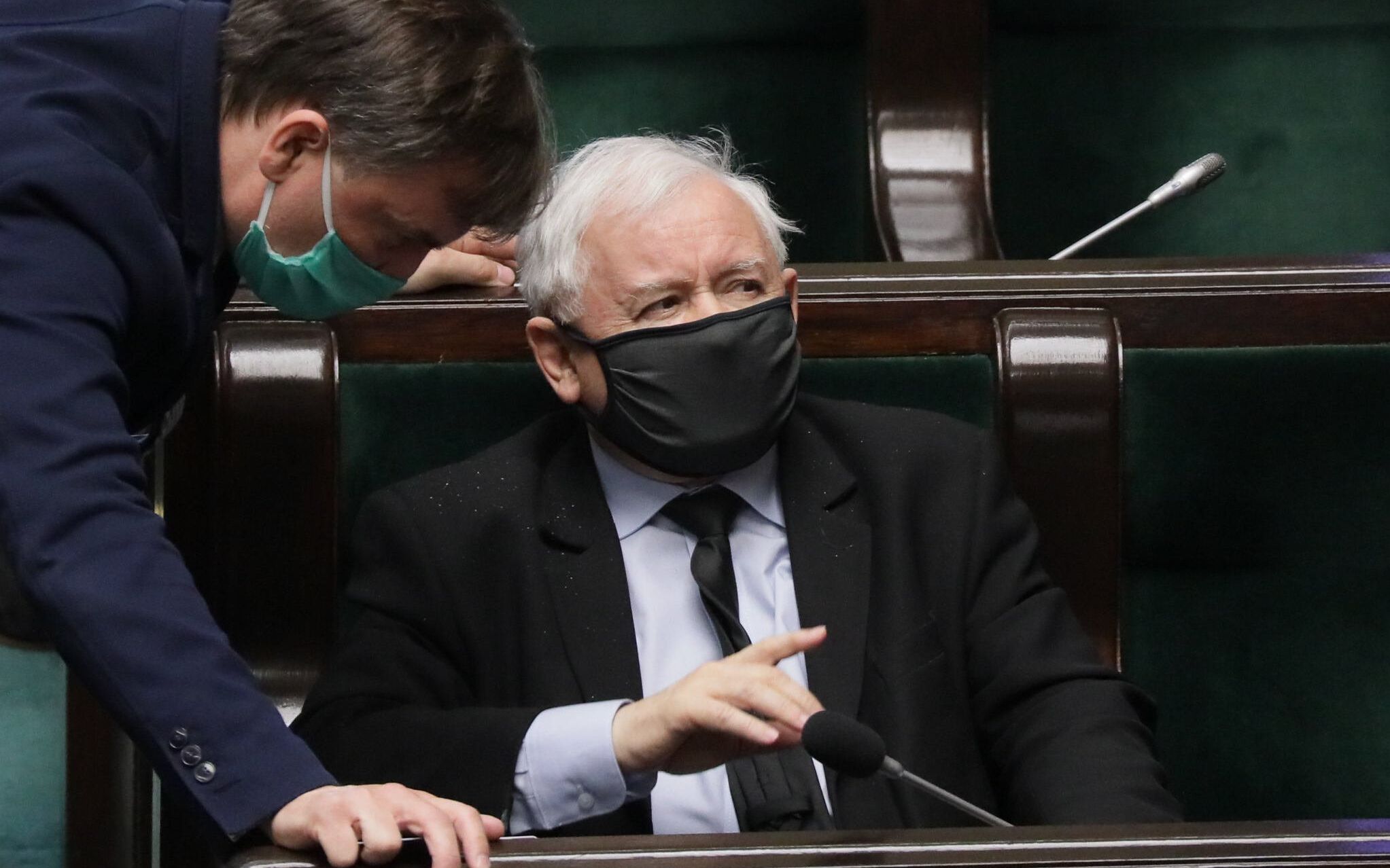28.05.2020 Warszawa , ul. Wiejska , Sejm . Prezes PiS Jaroslaw Kaczynski i minister sprawiedliwosci w rzadzie PiS Zbigniew Ziobro podczas bloku glosowan w trakcie drugiego dnia 12. posiedzenia Sejmu IX  Kadencji .
Fot. Slawomir Kaminski / Agencja Gazeta