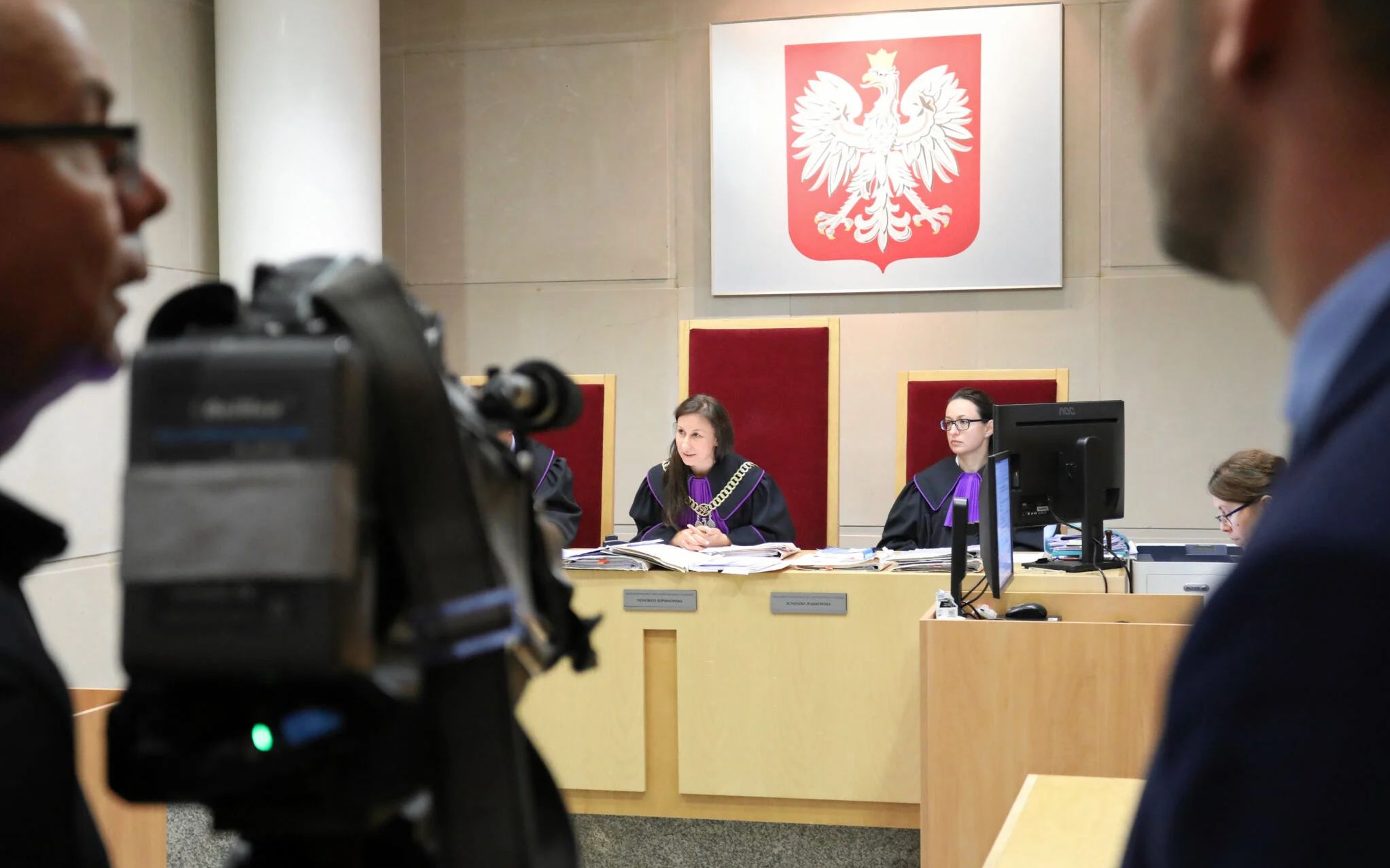27.09.2018 Warszawa , ulica Jasna 2 /4 . Naczelny Sad Administracyjny . Od lewej: sedzia Waldemar Sledzik , Honorata Lopianowska , Agnieszka Wasikowska podczas rozprawy w sprawie ulgi meldunkowej .
Fot. Slawomir Kaminski / Agencja Gazeta