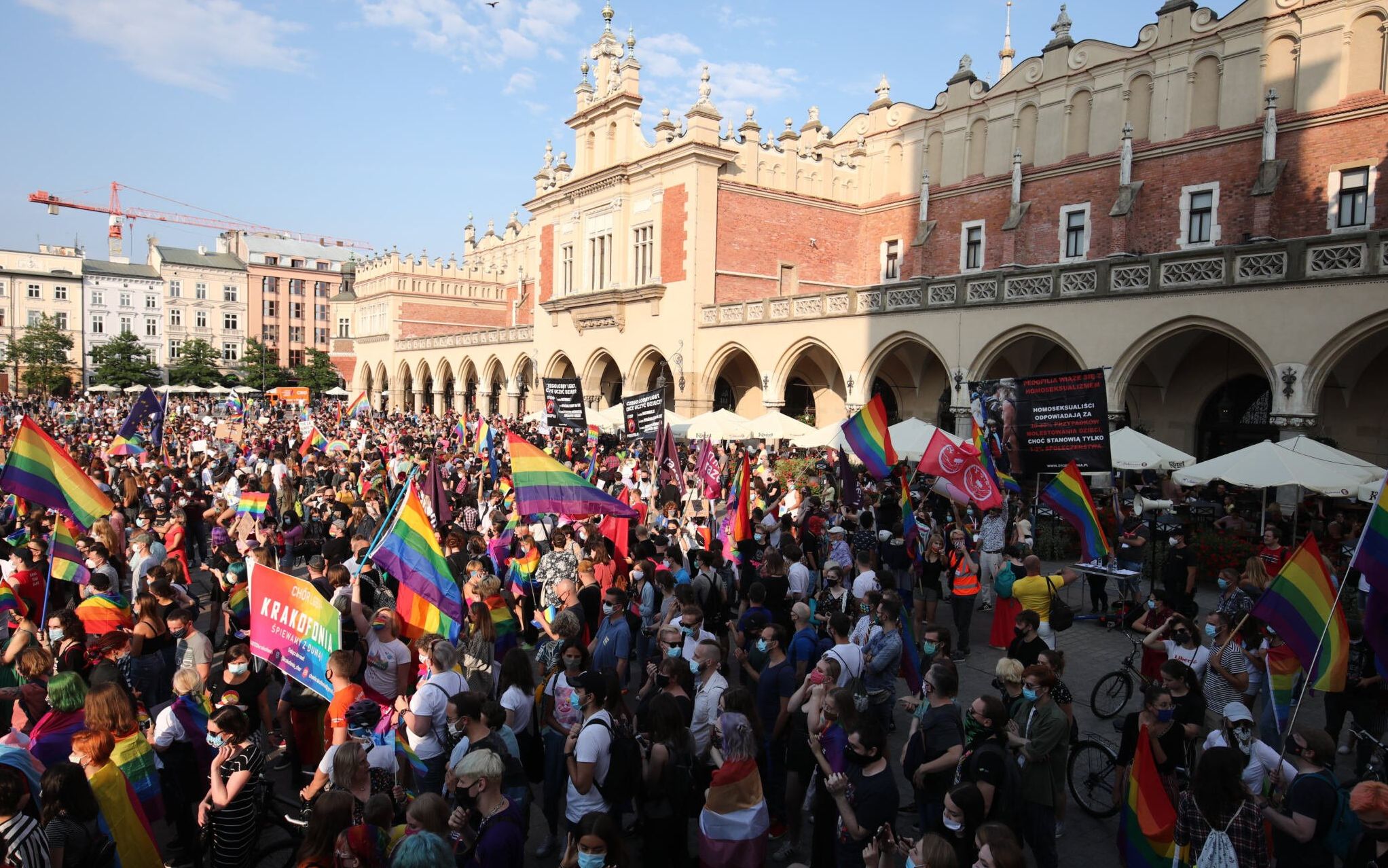 29.08.2020 Krakow , Rynek Glowny . Marsz Rownosci i kontrmanifestacja skrajnych prawicowcow .
Fot. Jakub Wlodek / Agencja Gazeta