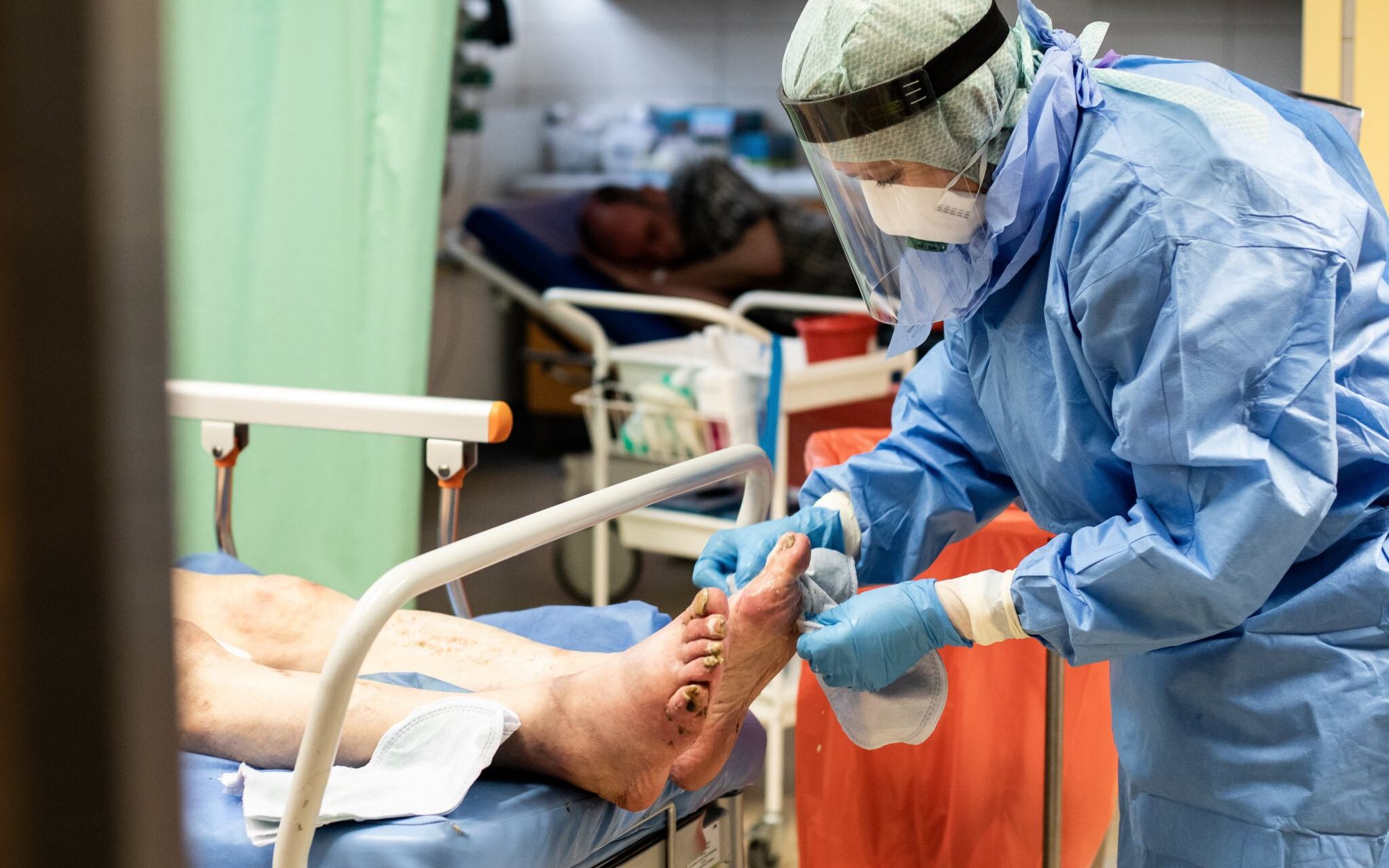 09.06.2020 Lublin , Samodzielny Publiczny Szpital Kliniczny Nr 4 . Praca medykow ze Szpitalnego Odzialu Ratunkowego podczas pandemii koronawirusa .
Fot. Jakub Orzechowski / Agencja Gazeta