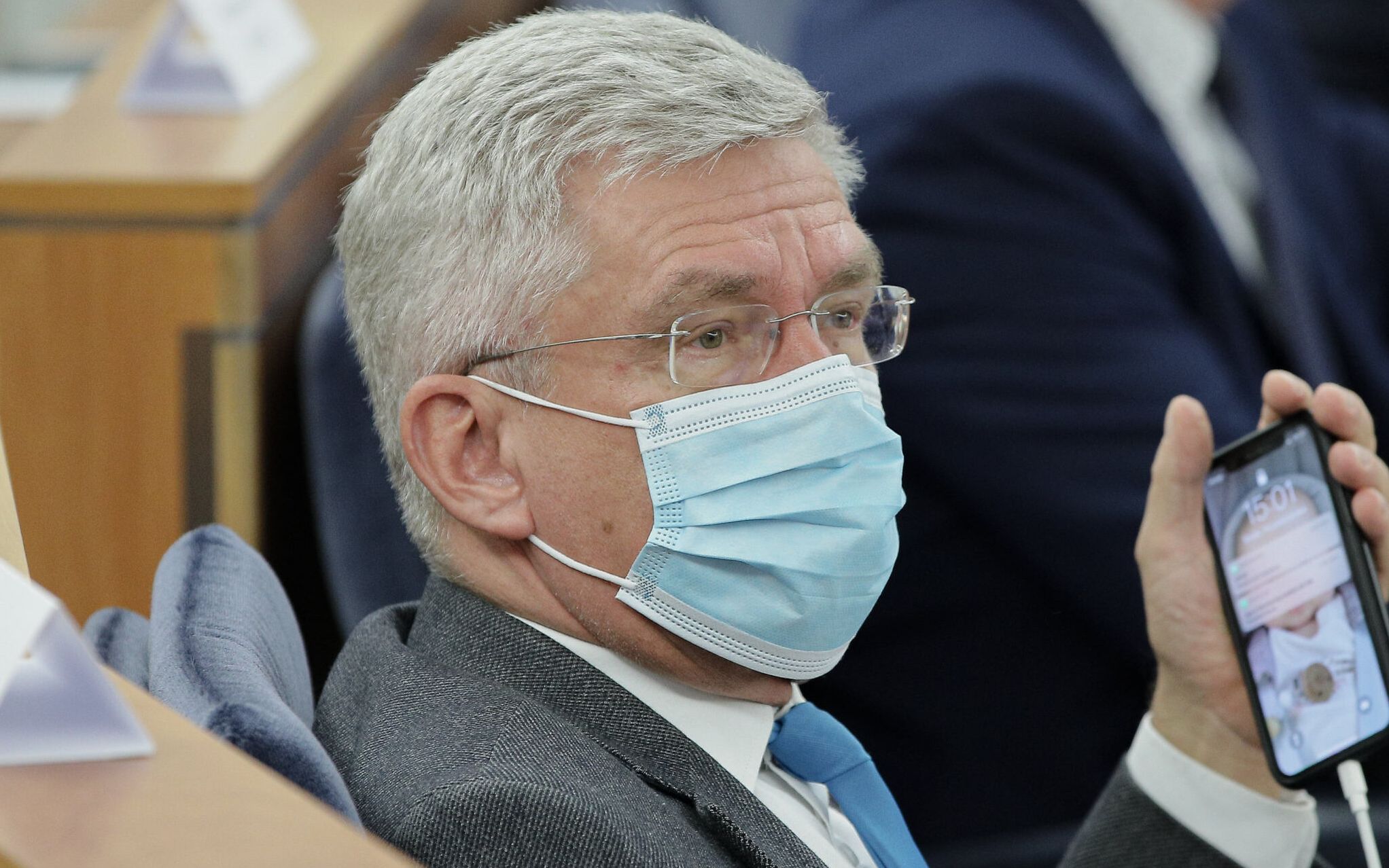 14.10.2020 Warszawa , Senat . Wicemarszalek Stanislaw Karczewski podczas posiedzenia Senatu, na ktorym bedzie glosowanie nad nowelizacja ustawy o ochronie zwierzat .
Fot. Dawid Zuchowicz / Agencja Gazeta