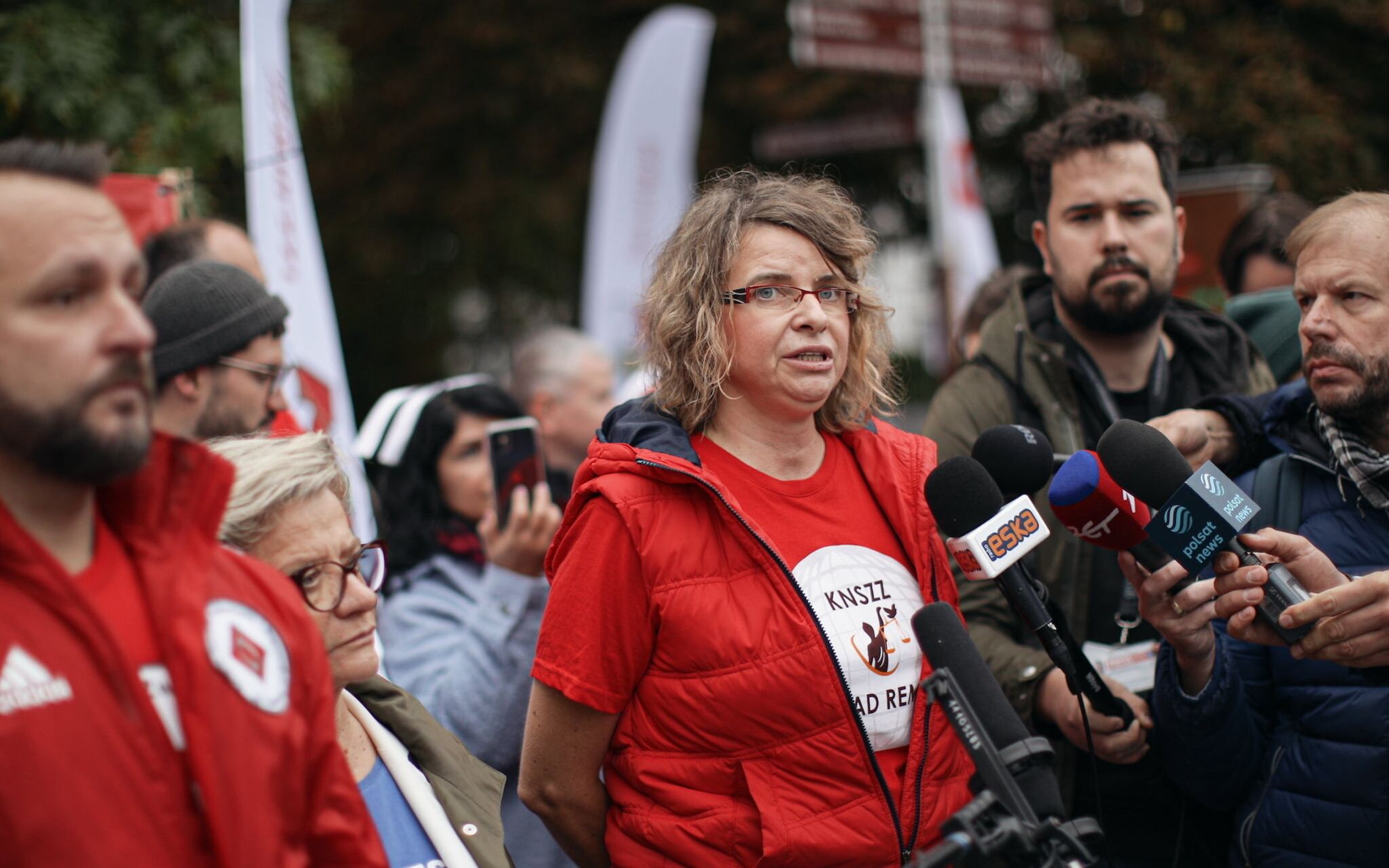 30.09.2021 Warszawa , aleje Ujazdowskie 11 . Czerwone miasteczko sedziow i pracownikow sadow pod Ministerstwem Sprawiedliwosci .

Fot. Dawid Zuchowicz / Agencja Gazeta