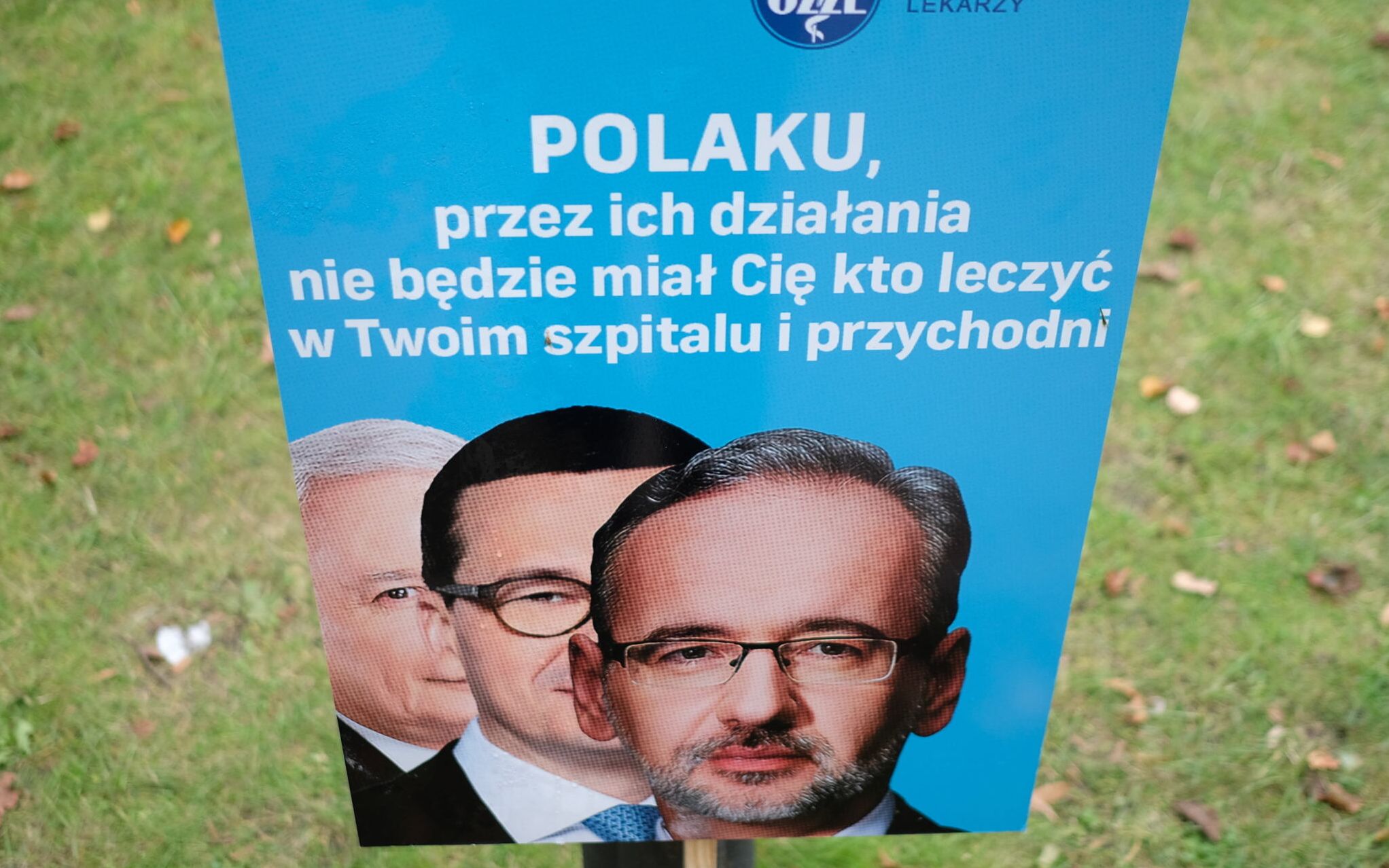 20.09.2021 Warszawa , aleje Ujazdowskie . Biale Miasteczko przed KPRM.
Fot. Slawomir Kaminski / Agencja Gazeta