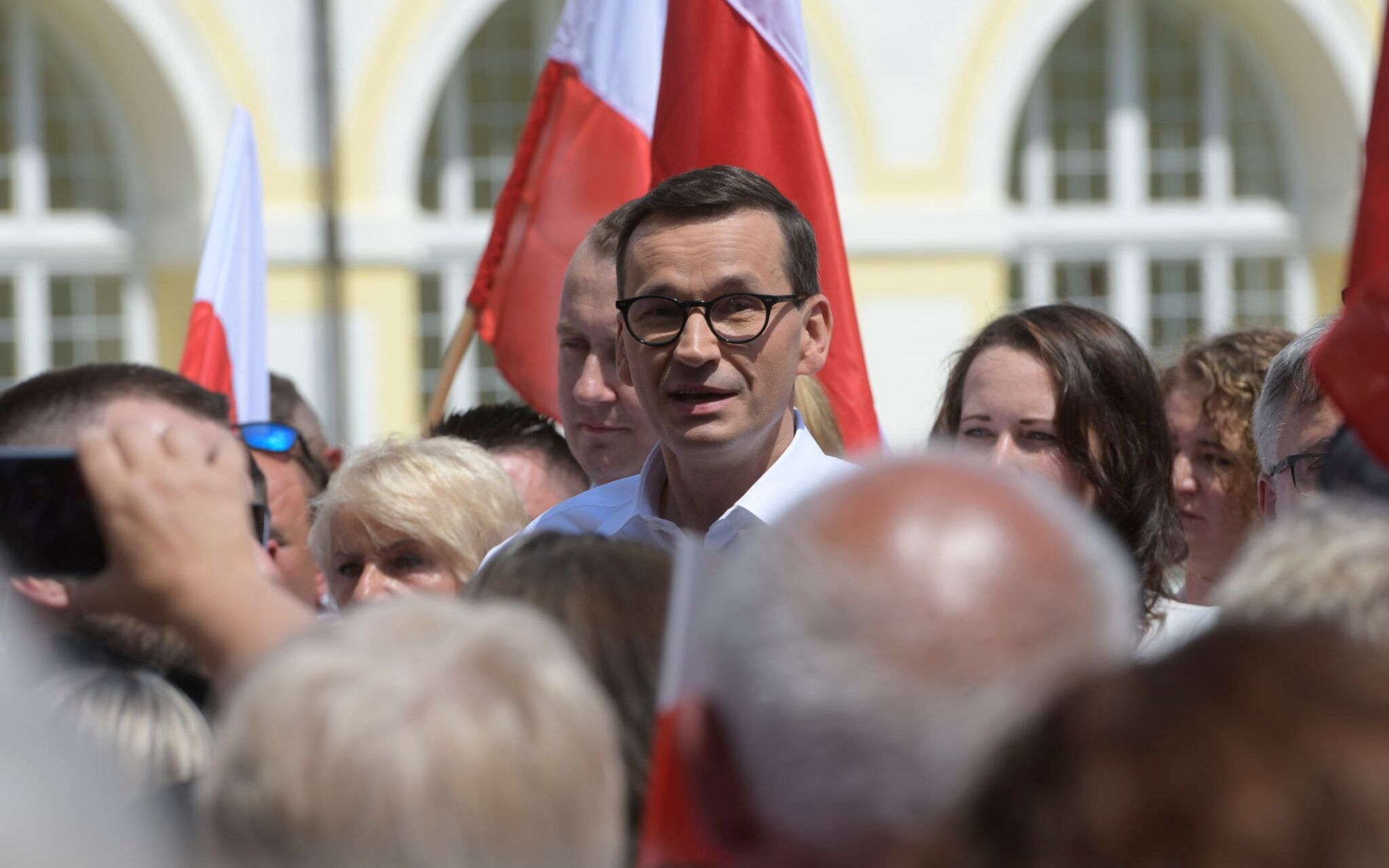 11.06.2022 Henrykow , Klasztor Cystersow , Plac Cystersow . Wizyta premiera Mateusza Morawieckiego w klasztorze cysterskim w Henrykowie .
Fot . Tomasz Pietrzyk / Agencja Wyborcza.pl