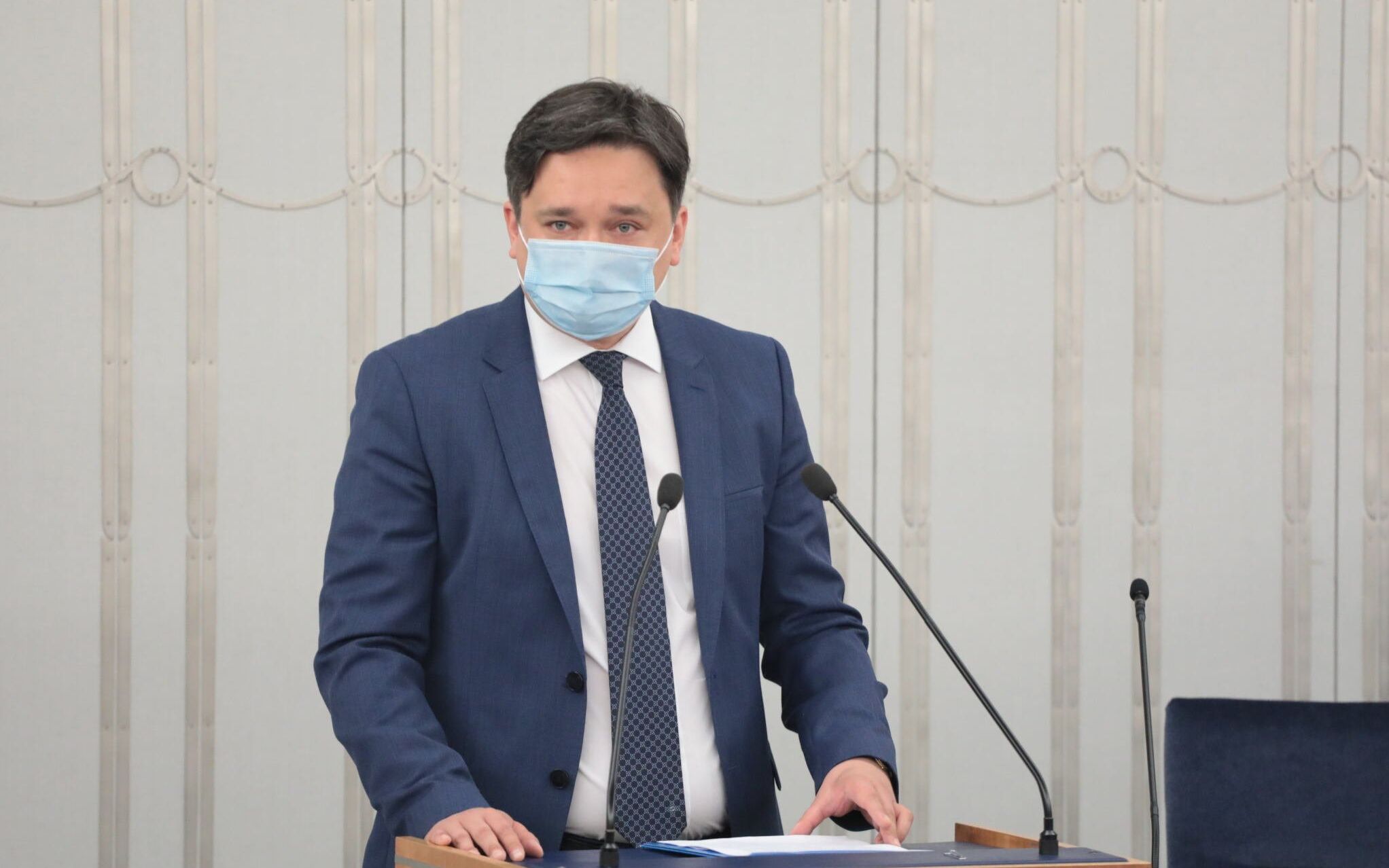 21.07.2021 Warszawa , ul. Wiejska , Senat . Mianowany przez Sejm Rzecznik Praw Obywatelskich Marcin Wiacek podczas debaty i glosowania ( nad jego kandydatura ) w Senacie .
Fot. Slawomir Kaminski / Agencja Gazeta