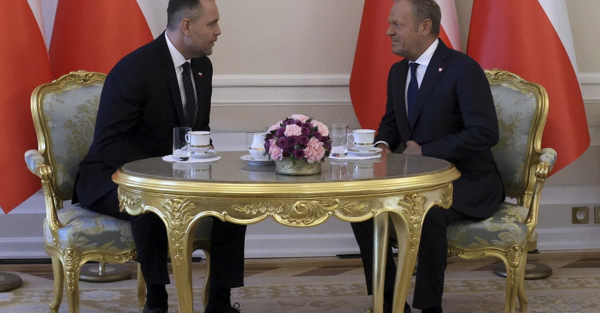 Tusk w Pałacu Prezydenckim spotkał się z Karolem Nawrockim