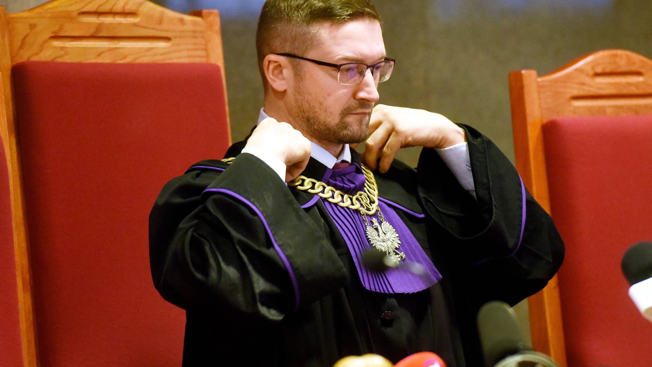 Paweł Juszczyszyn na sali sądowej