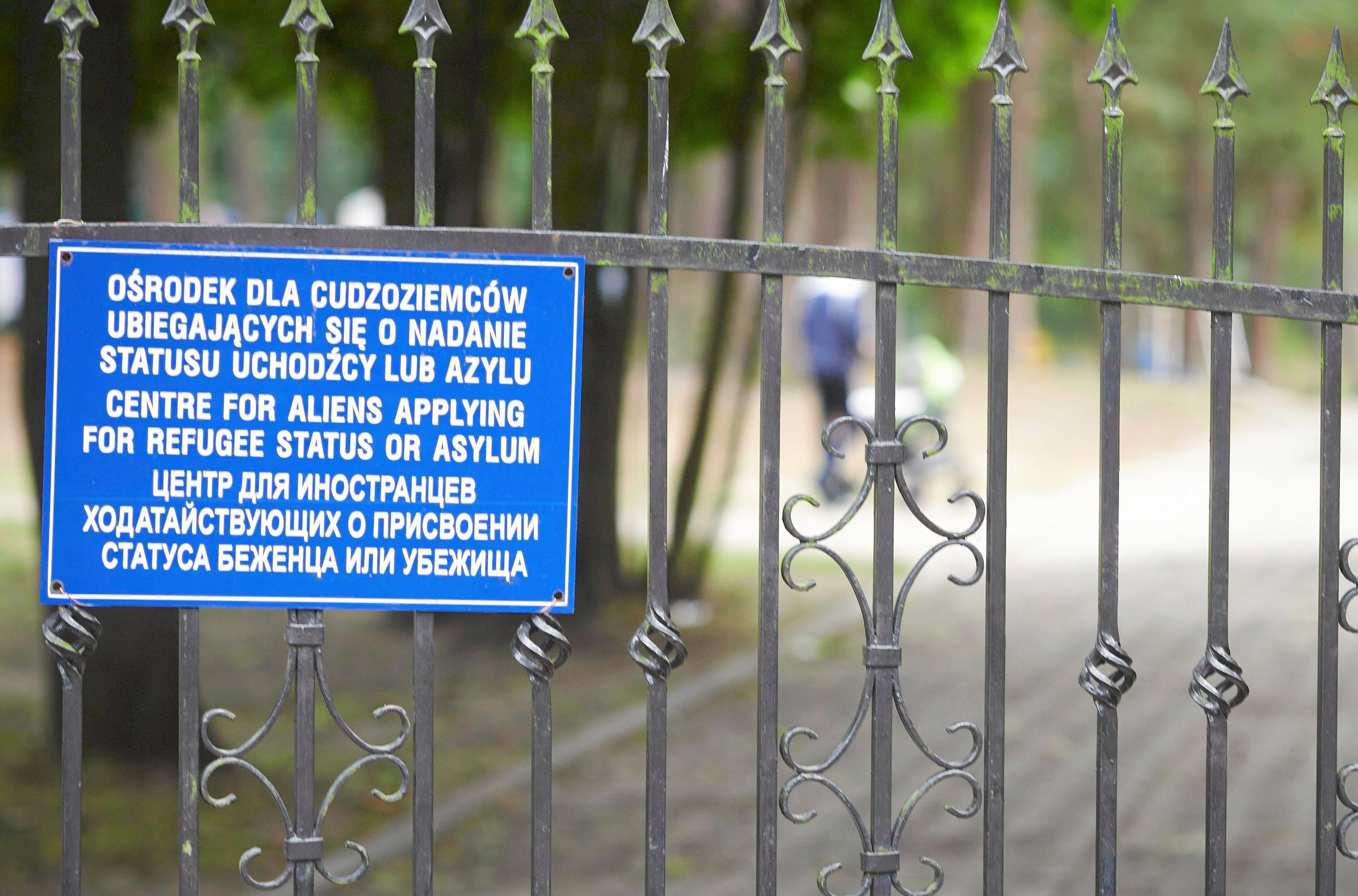 Grotniki. Osrodek dla cudzoziemcow.