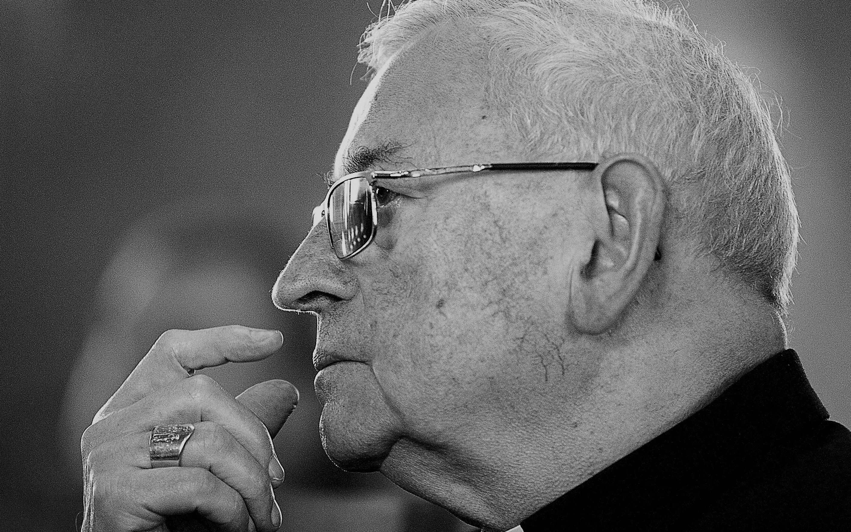 30.10.2014 Krakow . Magistrat . Biskup Tadeusz Pieronek otrzymuje tytul Laur Krakowa XXI wieku .
fot. Jakub Ociepa / Agencja Gazeta
