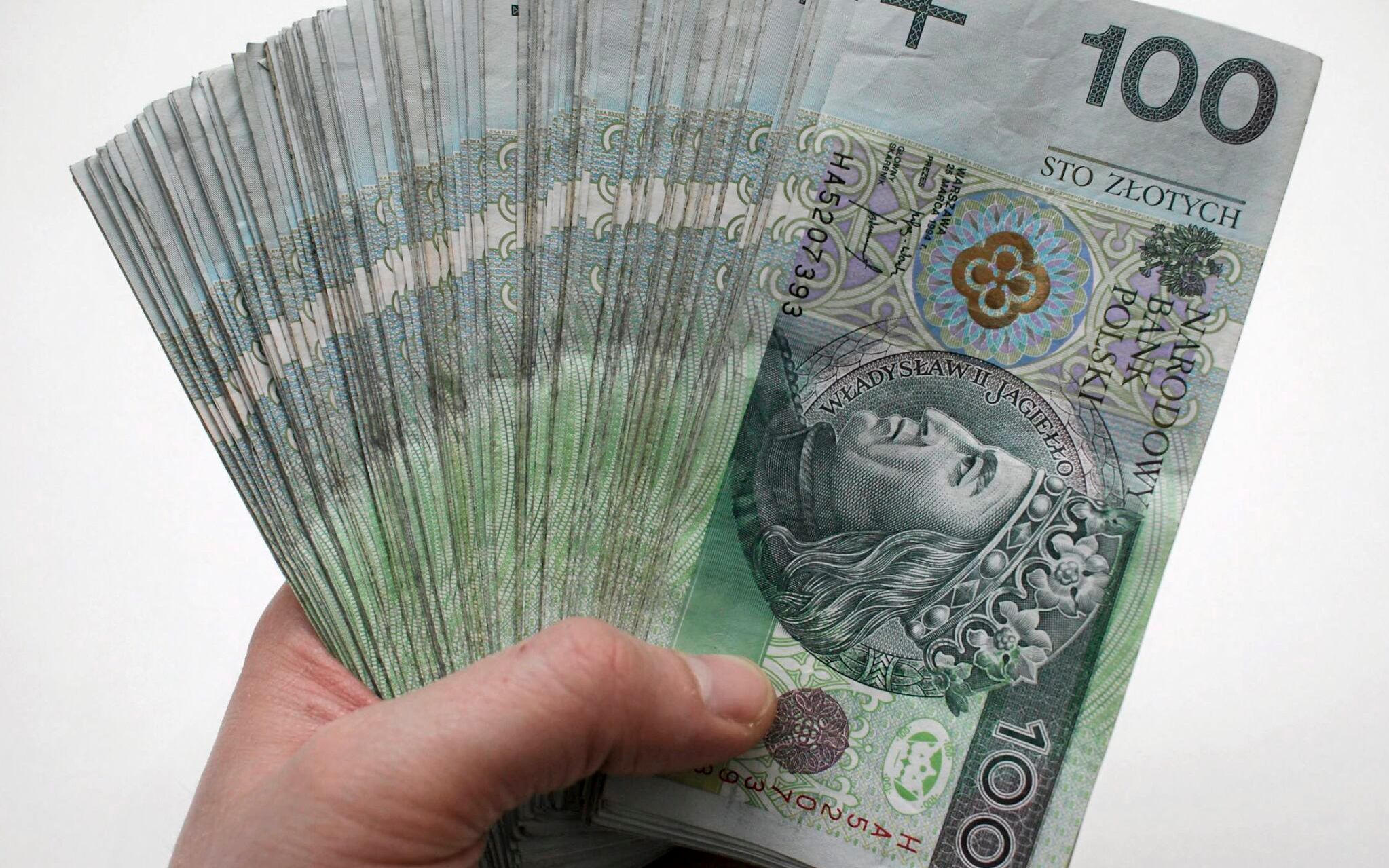 21.01.2011 WARSZAWA , BANKNOTY STUZLOTOWE .
FOT. FRANCISZEK MAZUR / AGENCJA GAZETA