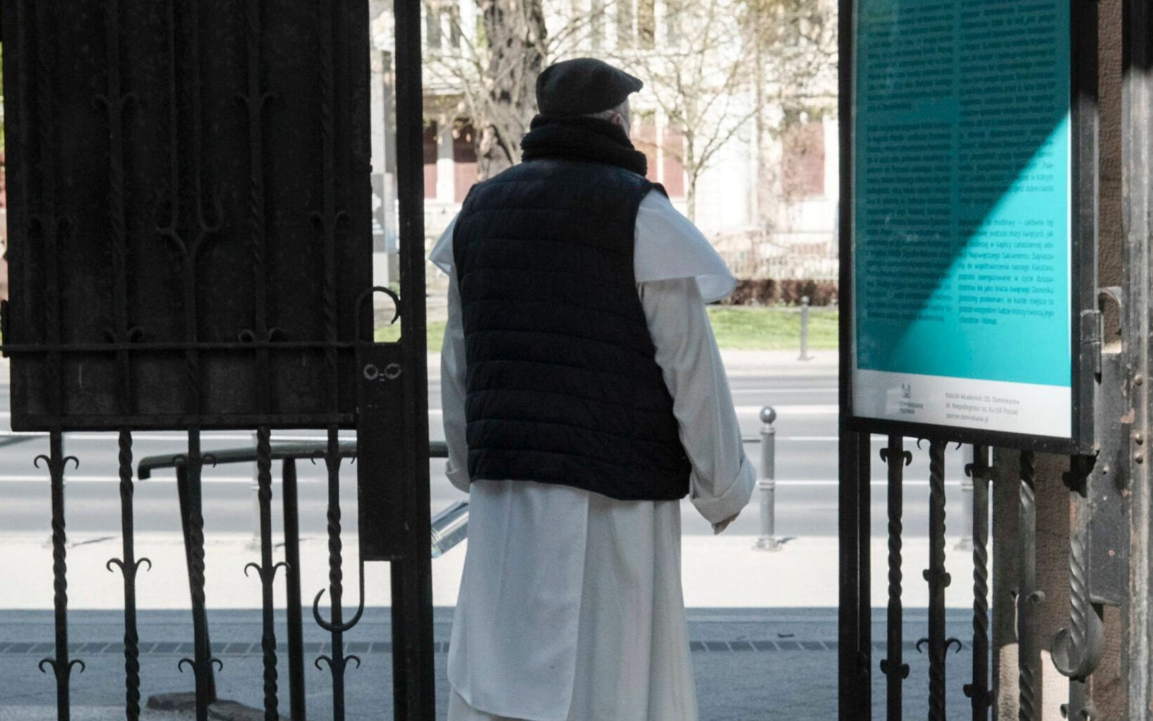 26.04.2020 Poznan . Kosciol Dominikanow . Msza swieta w pierwsza niedziele po otwarciu kosciola . Dominikanie zamkneli swiatynie ze wzgledu na epidemie koronawirusa
Fot. Piotr Skornicki /Agencja Gazeta