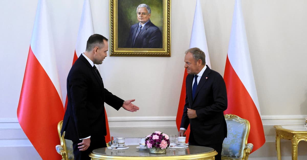 Wojna prezydenta z premierem w cieniu wojny w Ukrainie [PROGRAM POLITYCZNY]