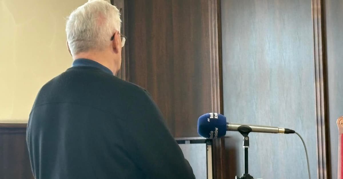 „Zabrano mi władzę”. OKO.press na sądowym przesłuchaniu księdza-pedofila [PROCES BISKUPA JEŻA]