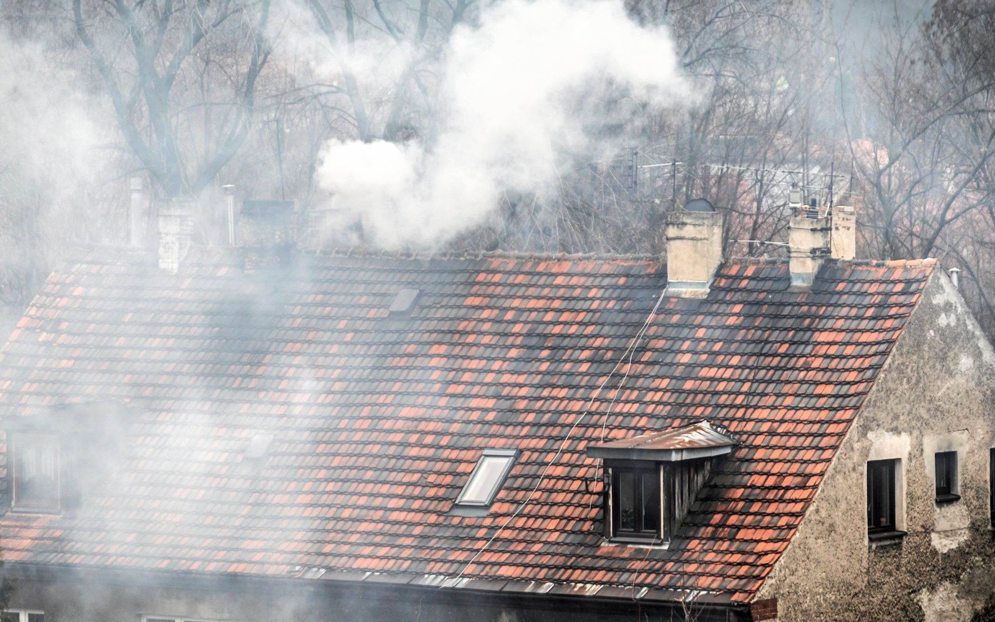 29.01.2020 Zabrze , ulica swietego Jozefa . Dymiace kominy .
Fot. Grzegorz Celejewski / Agencja Gazeta