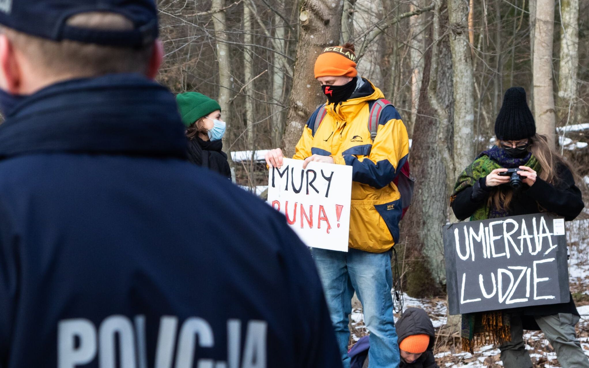 Grafika do artykułu „Teraz wszyscy o nich zapomną!". Sytuacja na granicy polsko-białoruskiej w czasie wojny w Ukrainie