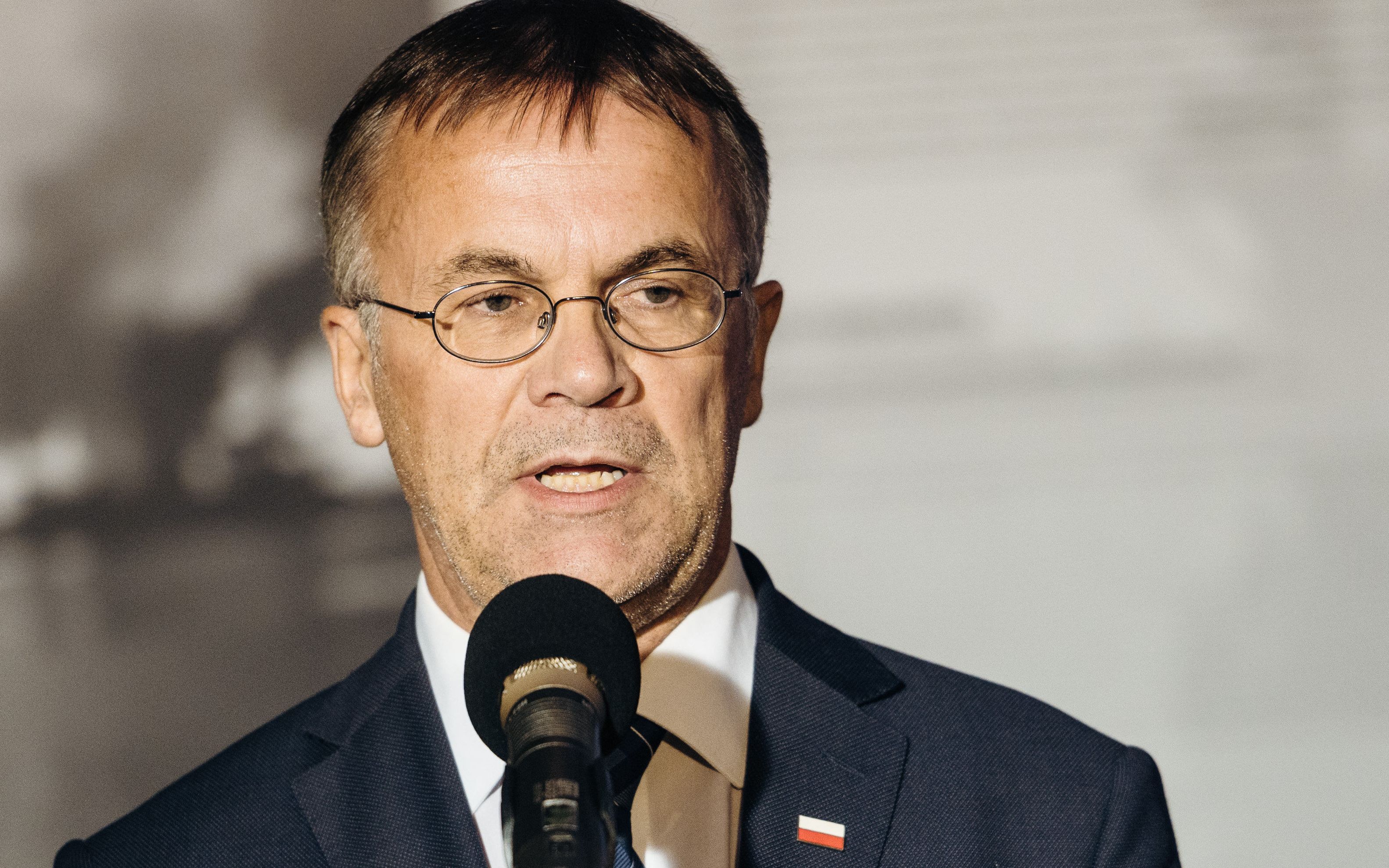 01.09.2019 Gdansk . Westerplatte . Obchody 80. rocznicy wybuchu II Wojny Swiatowej . Wiceminister kultury i dziedzictwa narodowego Jaroslaw Sellin podczas wmurowania symbolicznego kamienia wegielnego pod budowe Muzeum Westerplatte i Wojny 1939 .
Fot. Bartosz Banka / Agencja Gazeta