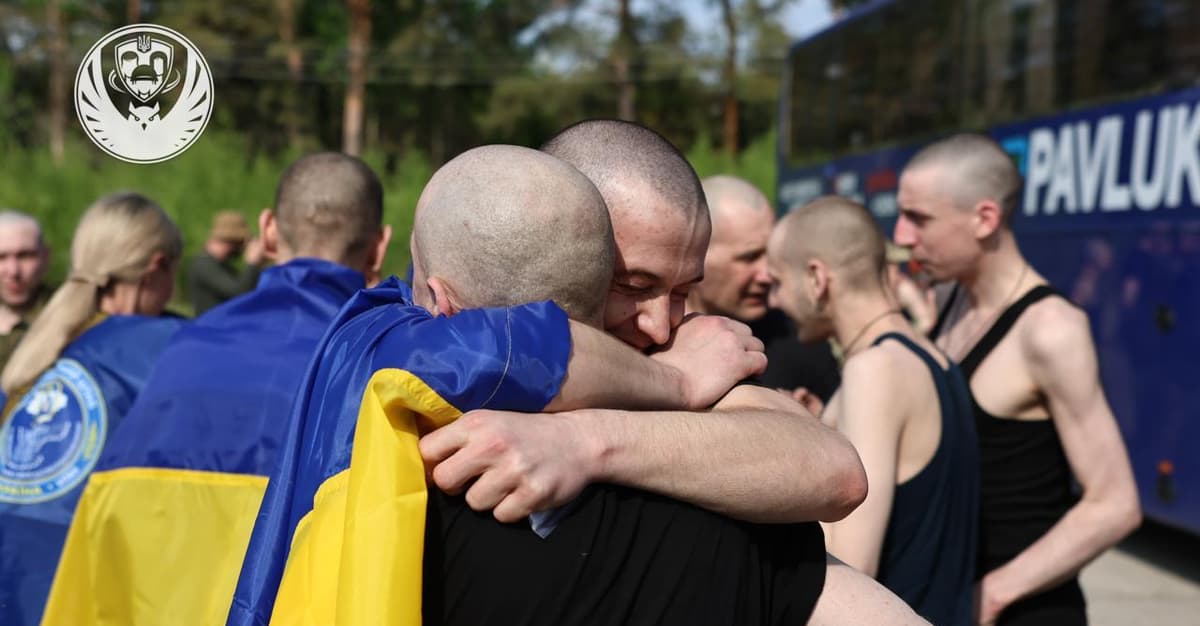 Do Ukrainy z rosyjskiej niewoli wróciło 390 jeńców. Jedna z największych wymian