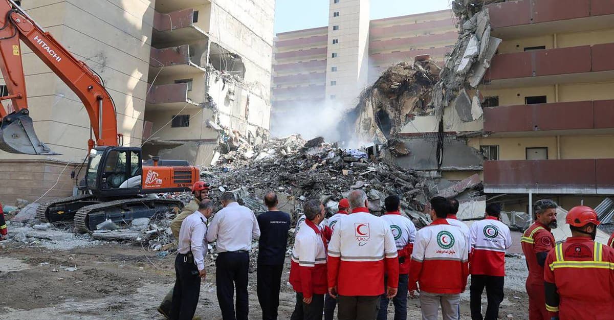 Drugi dzień wojny Izraela z Iranem. Na co stać Iran? Co zrobi Trump?