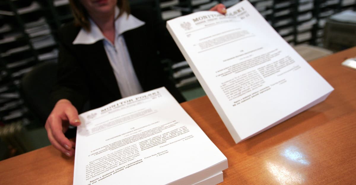 Upiór z sejfu Nawrockiego. Wszystko, czego nie chcecie wiedzieć o raporcie o WSI i aneksie do niego